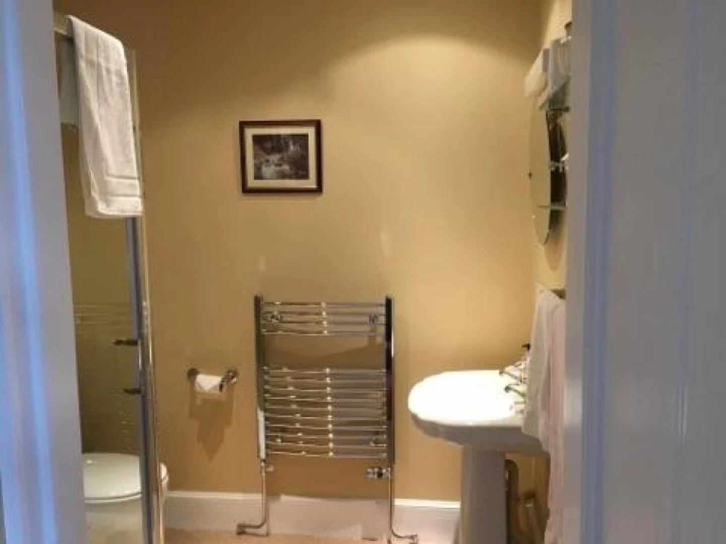 The Pines Guesthouse