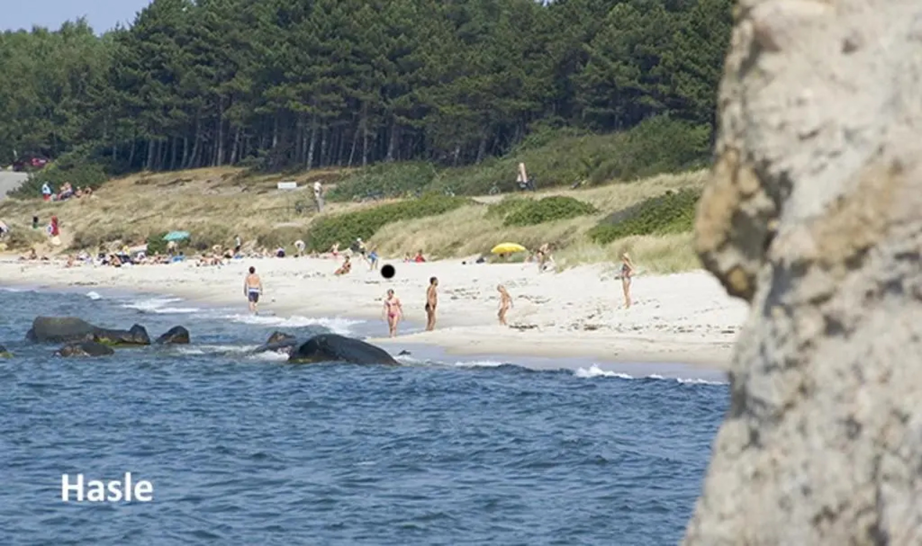 The 'Loft' Apartment- "Den Gule Svane" Guest House - near Rønne & Beach