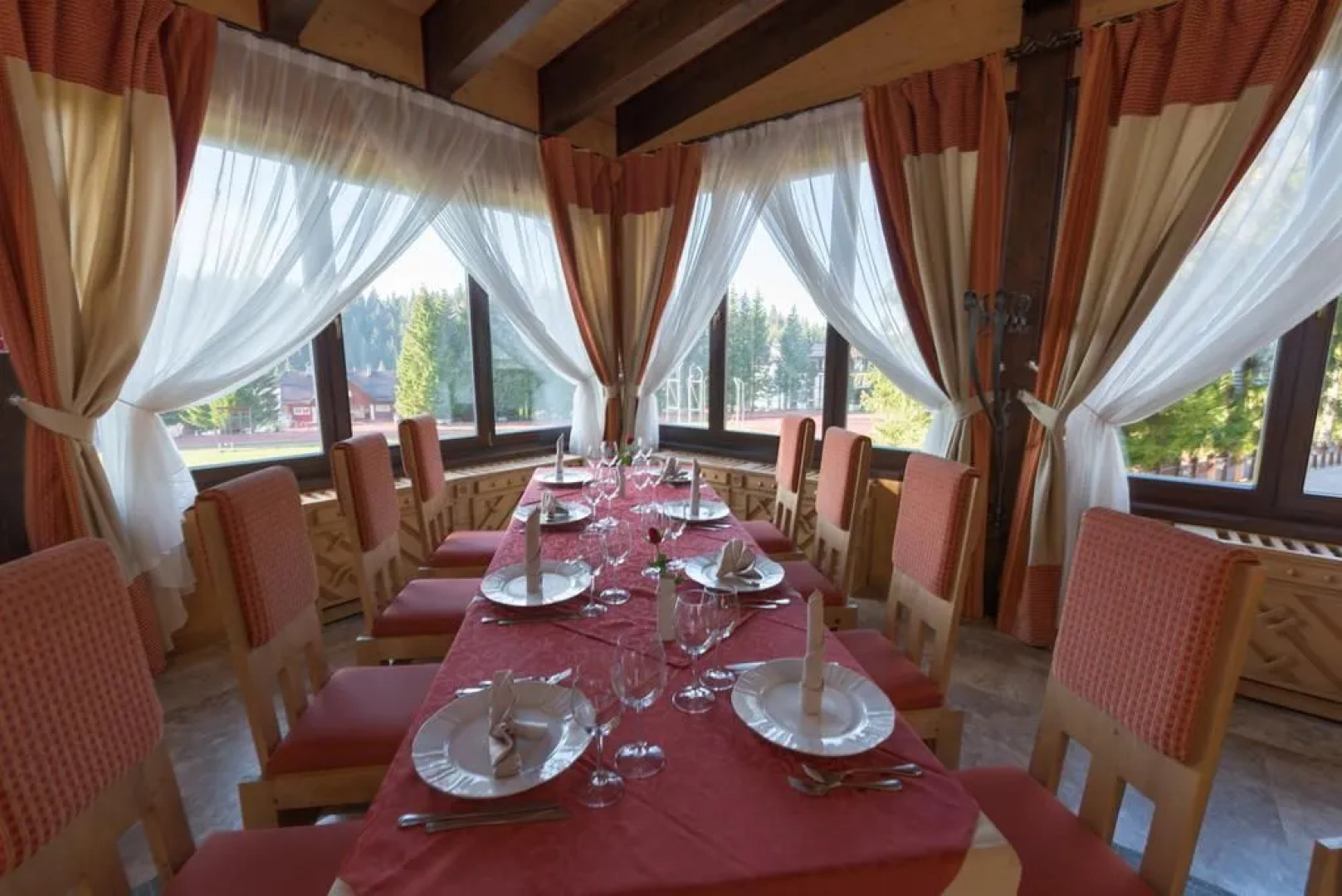 Edelweiss Poiana Hotels