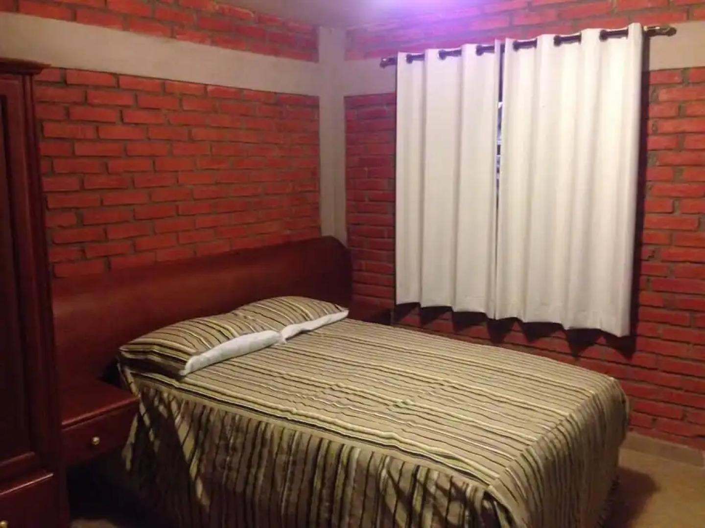 Hotel Mesón de Santa Ana