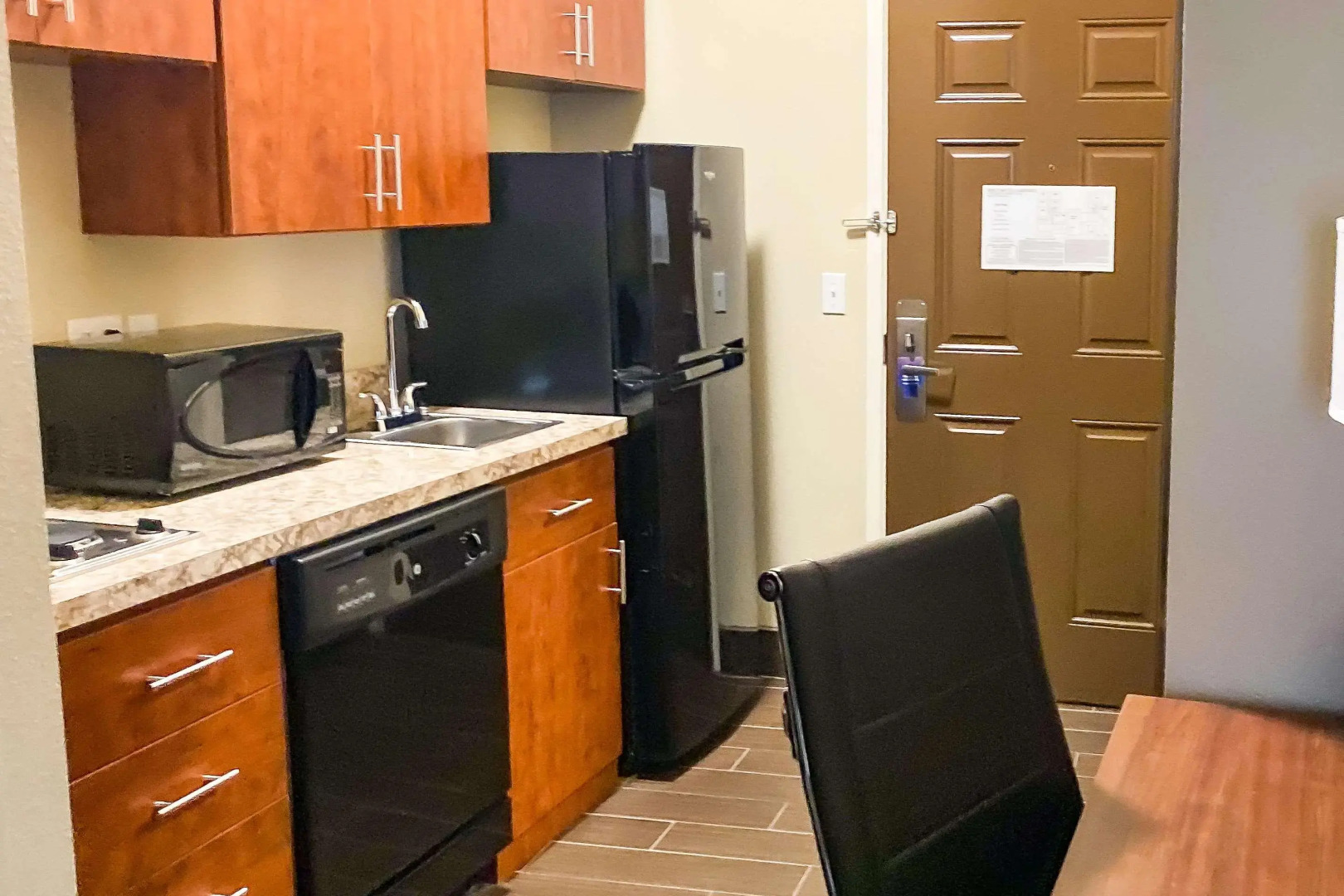 Comfort Suites Clarksville near Governors Square Mall