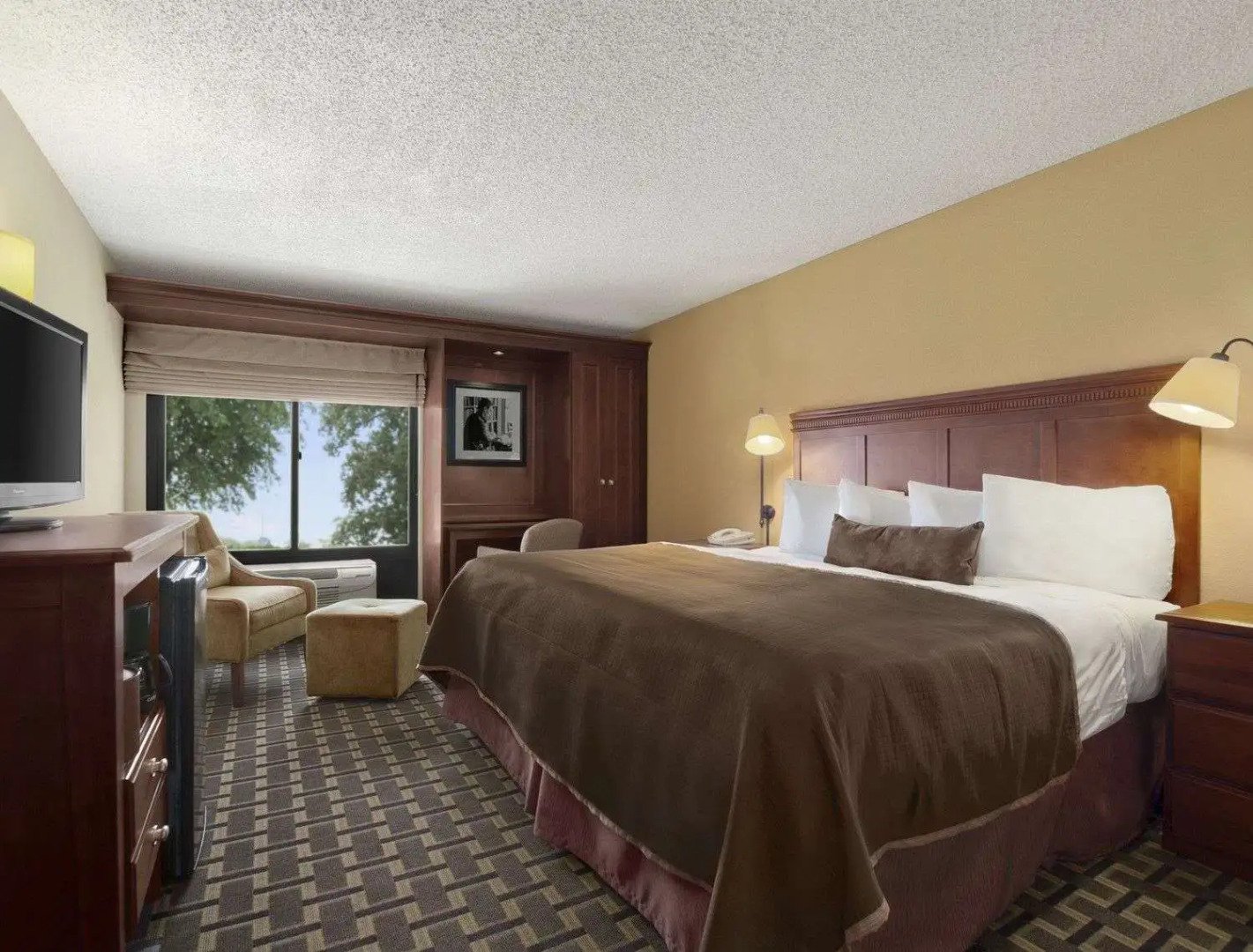 Baymont by Wyndham Lewisville