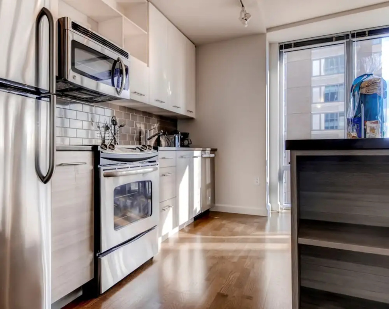 Global Luxury Suites at Boston Common