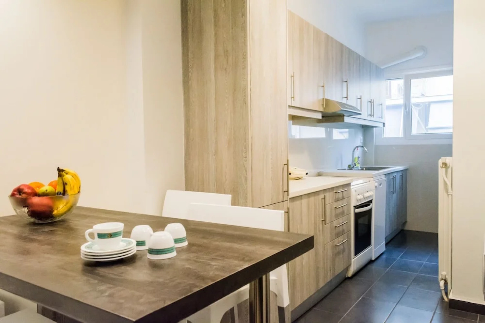 3bedroom Apartment Next To Panormou Metro Station