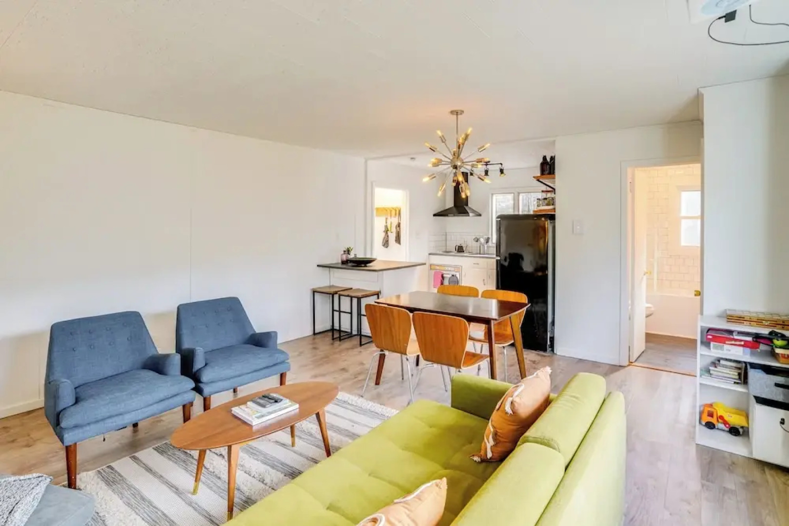 Mtn Views + On-site Hiking Trails: Catskills Cabin