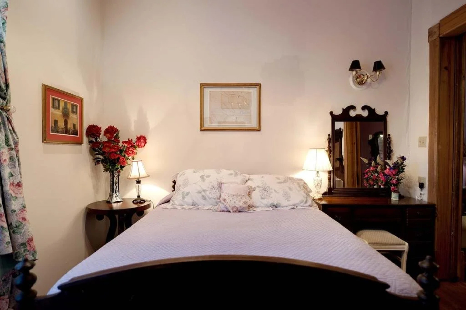 Antoinettes Cottage Bed and Breakfast