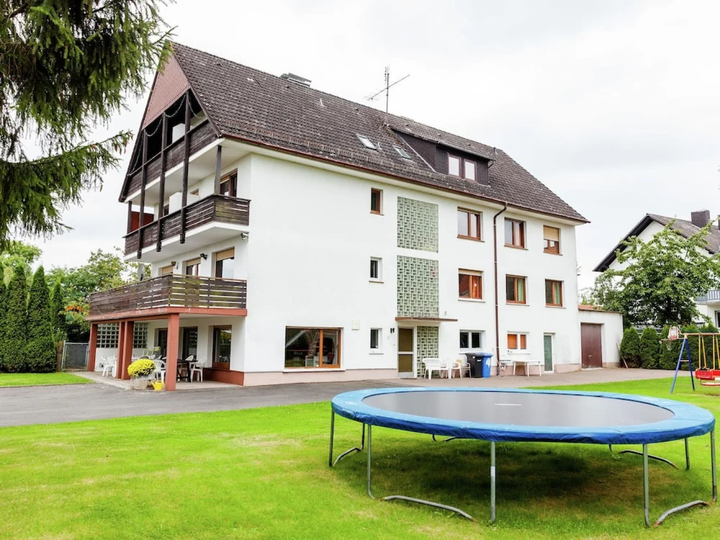 Large Group House in Hesse With Common Room, Terrace, Garden - Ideally Situated