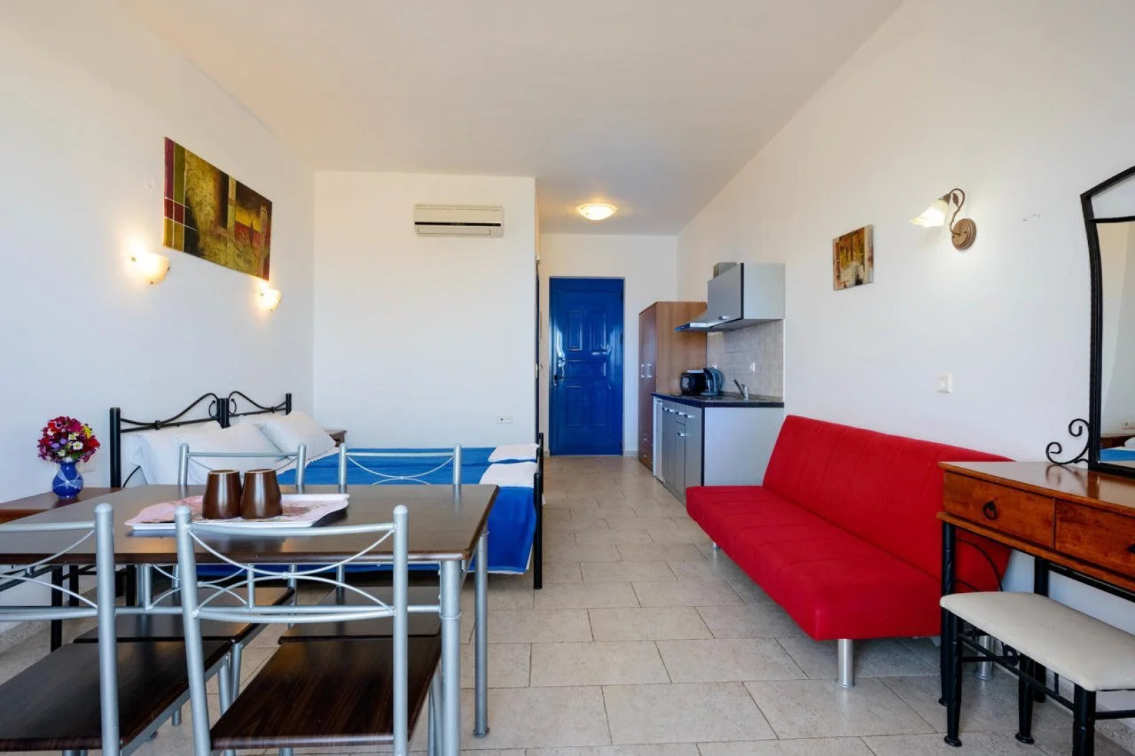 'Lindian Myth' Sea View Studios