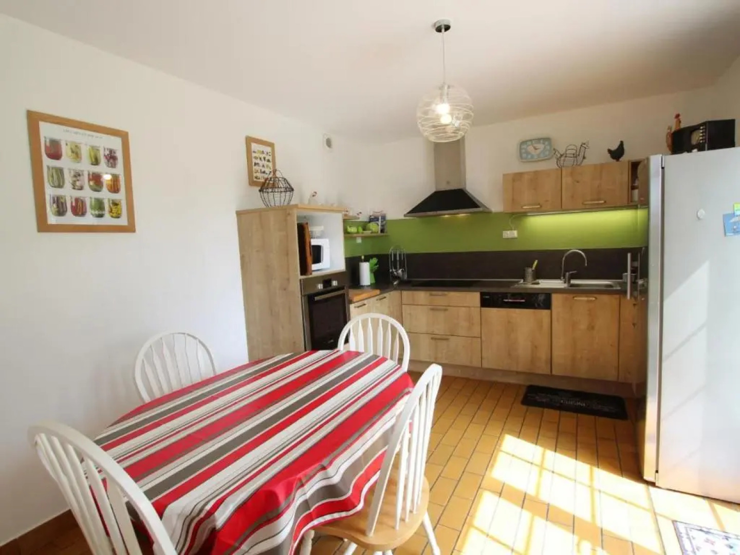 Gîte Bricqueville-sur-Mer, 6 pièces, 11 personnes - FR-1-362-403