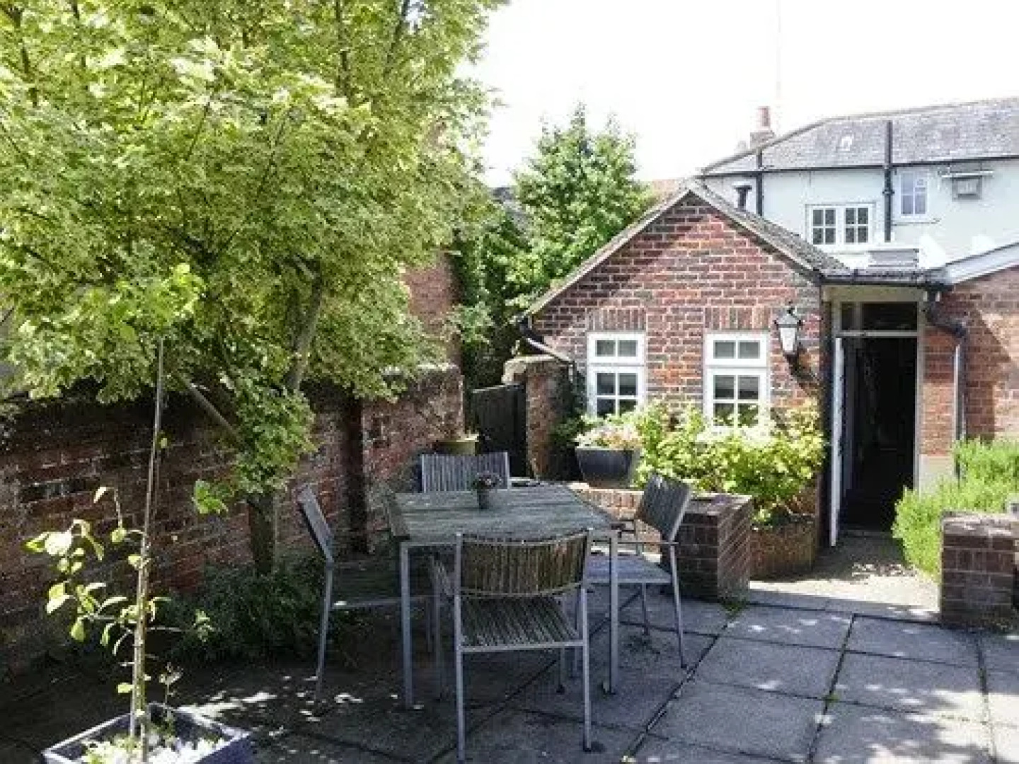 The Partridge Inn Wine Bar  Restaurant