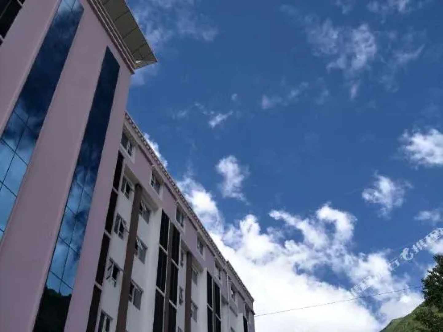 Xueyuan Hot Spring Hotel