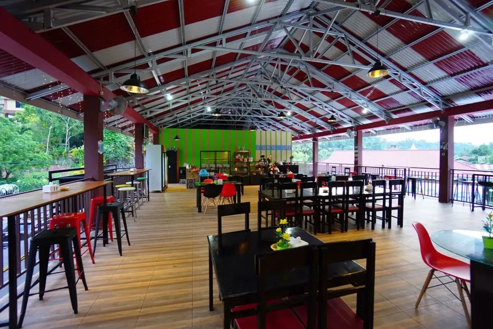 OYO 1254 Golden Lake Resort