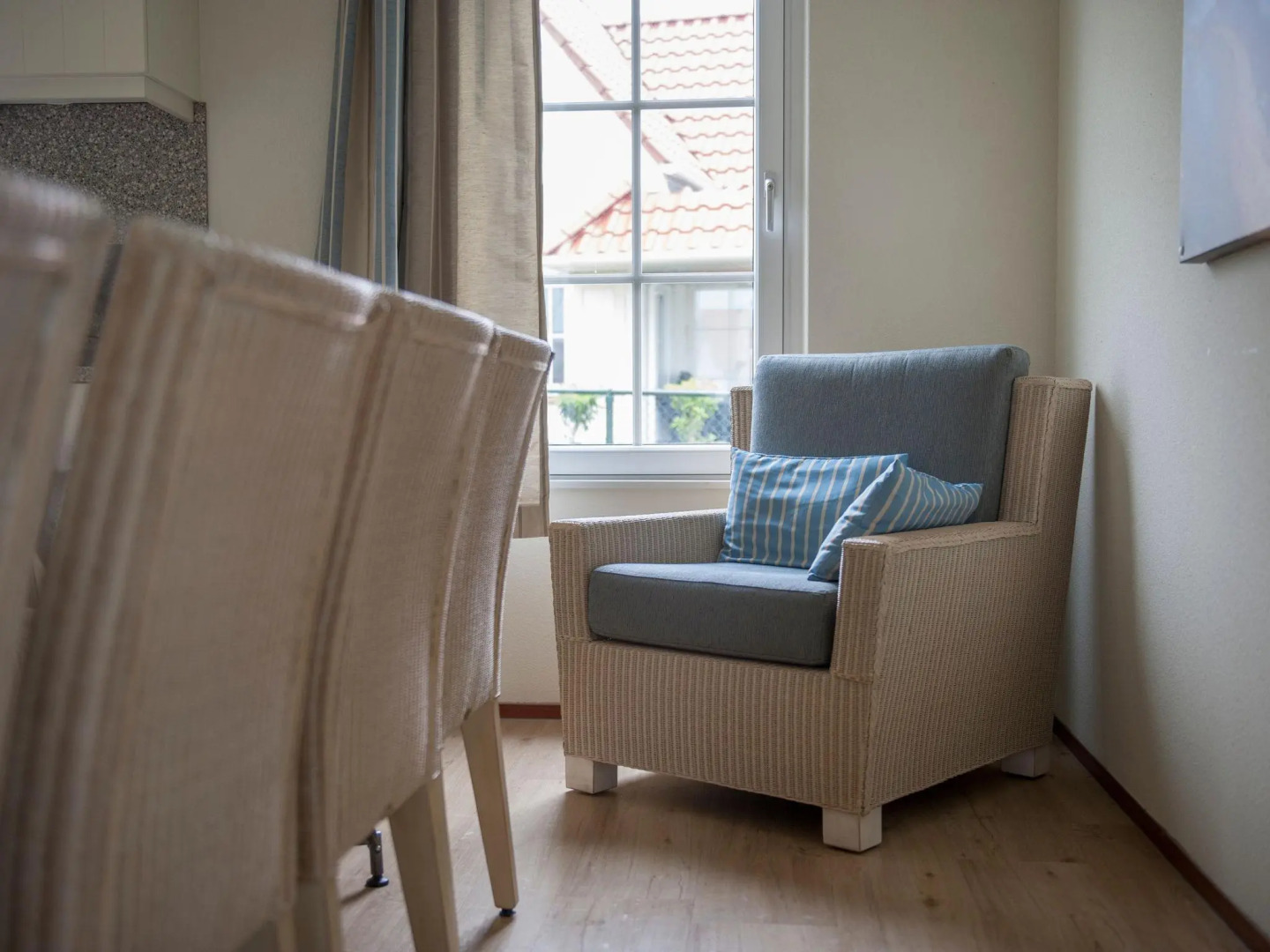 Detached villa with three bathrooms, 400 m. from the beach