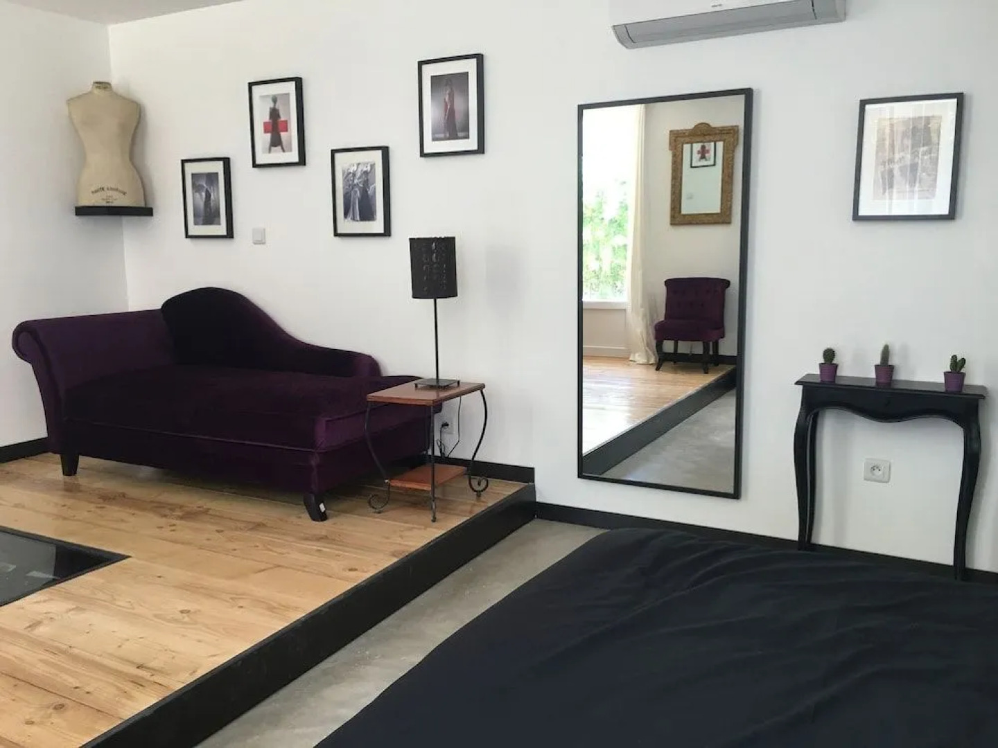 La Datcha Delicatessen