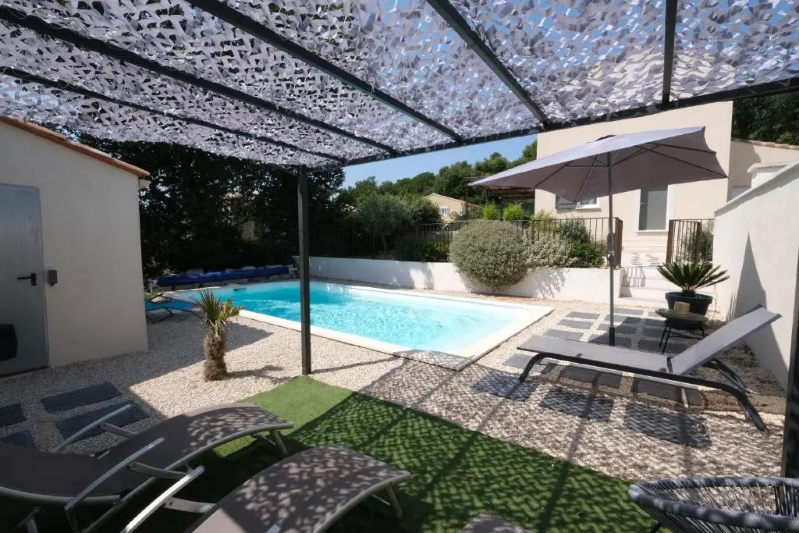 Maison Familiale Avec Piscine Privée Et Sécurisée Située À Caumont Sur Durance Dans Le Vaucluse Pour 6 Personnes Ls6-341 Aussado