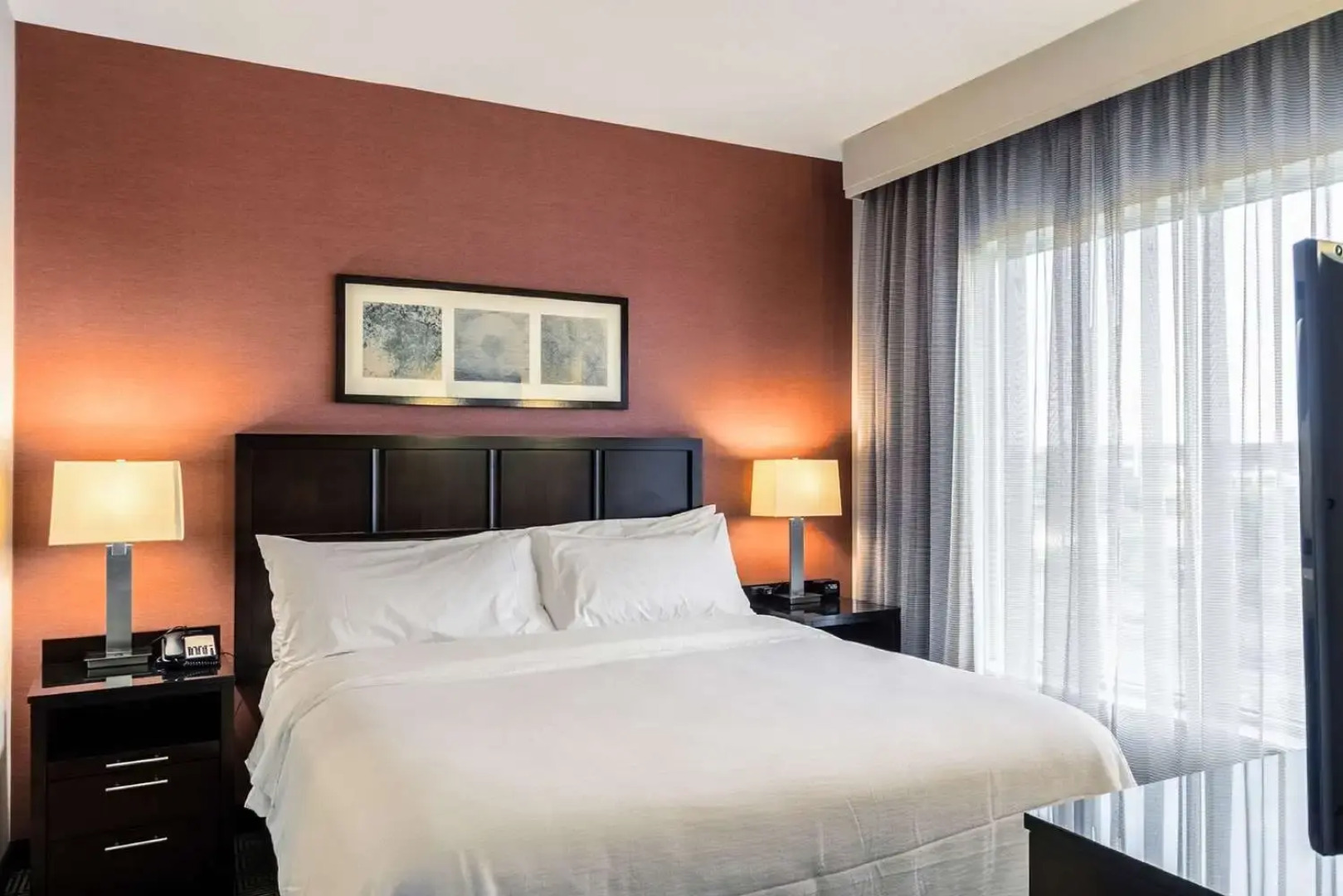 Embassy Suites by Hilton Newark Airport