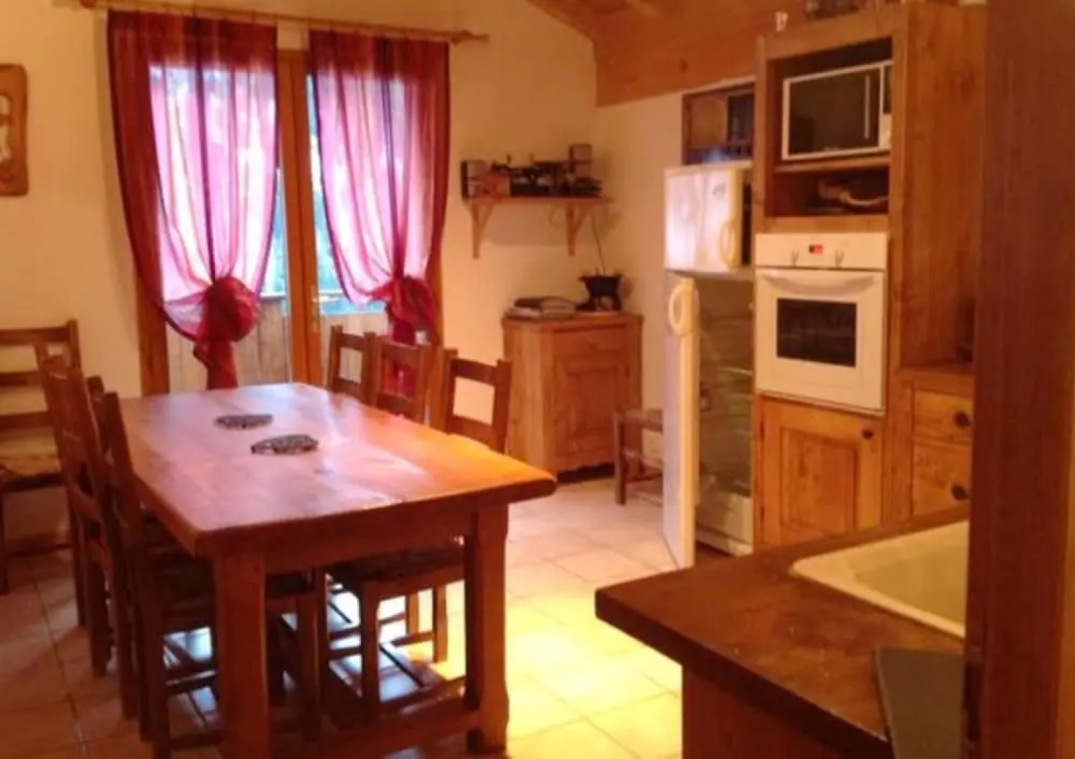 Apartment With 3 Bedrooms in Peisey-nancroix, With Wonderful Mountain View, Enclosed Garden and Wifi - 22 km From the Slopes