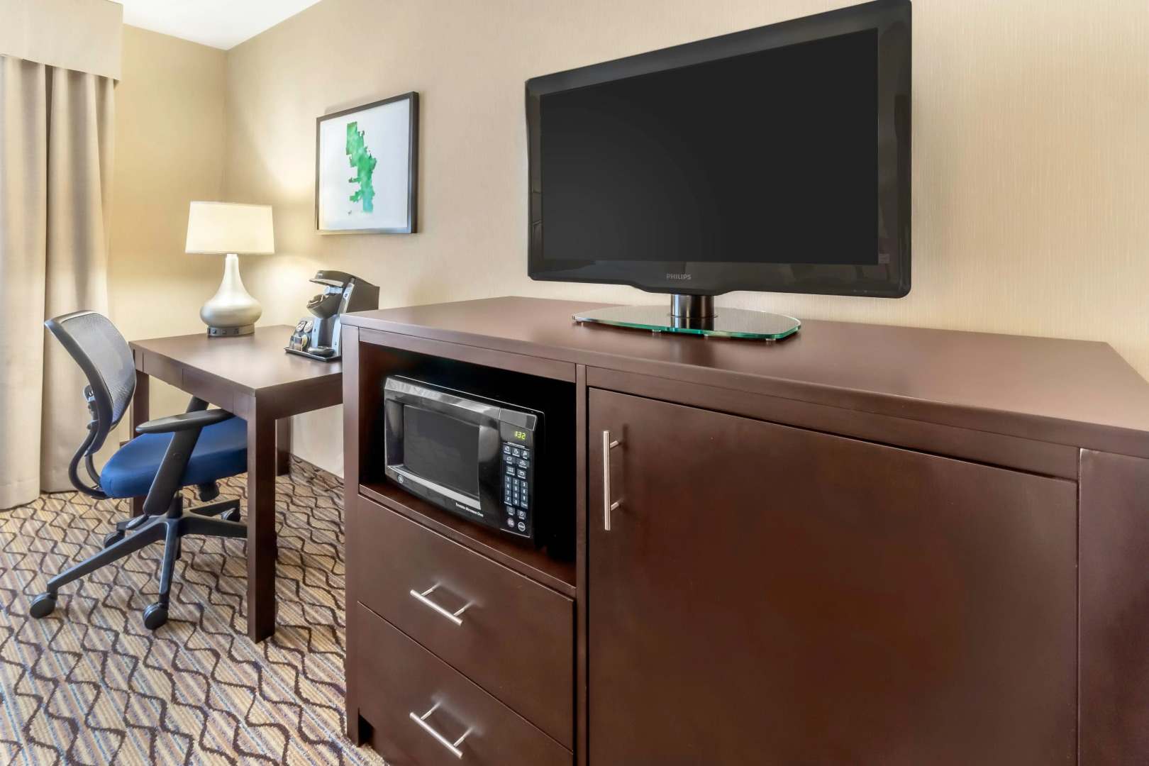 Holiday Inn Hotel & Suites-Milwaukee Airport by IHG
