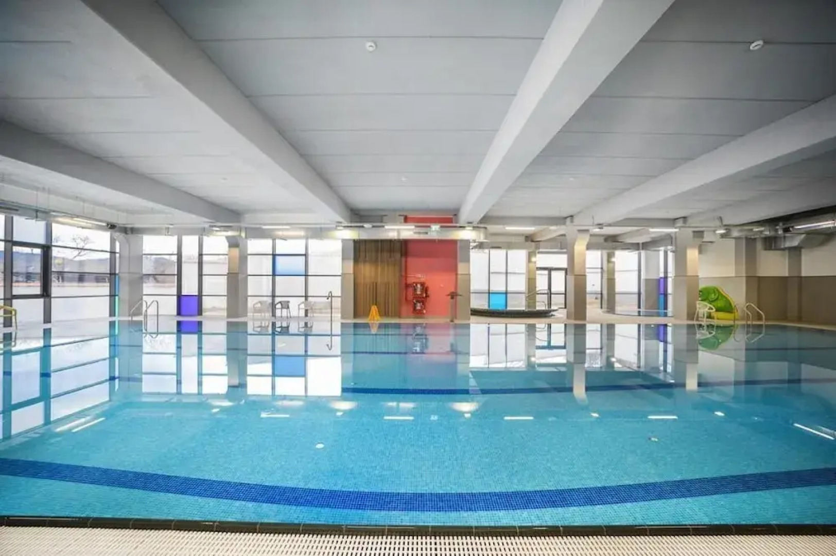 AQUAREL health & spa center