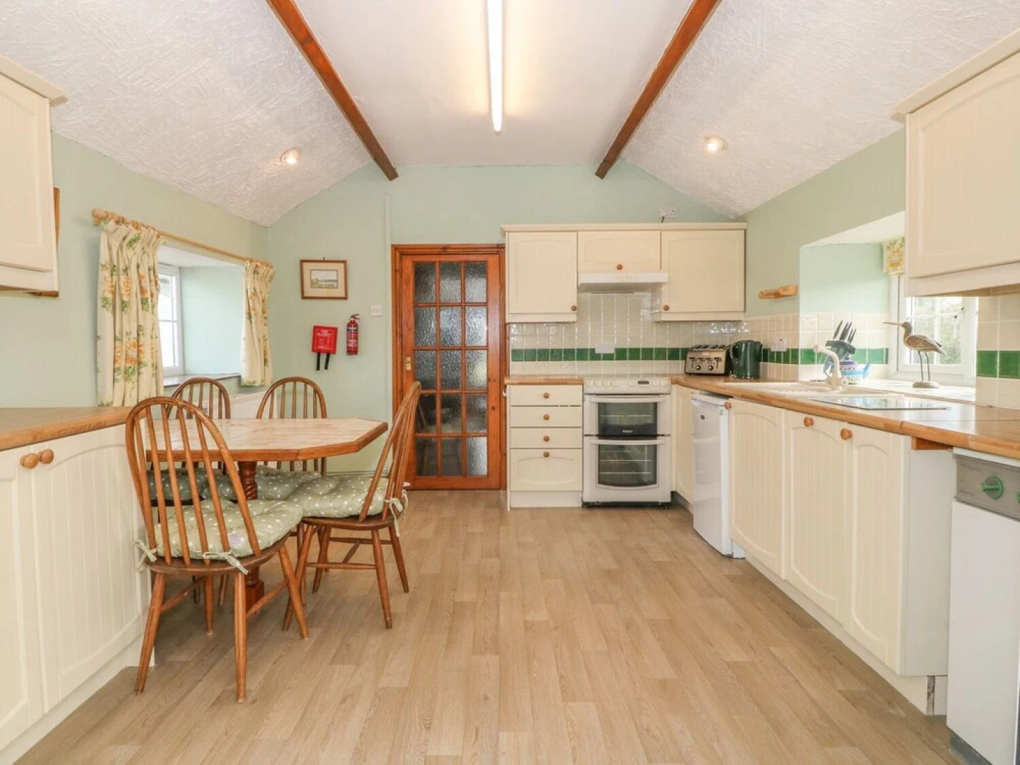 Llain Rhuttan, Pwllheli