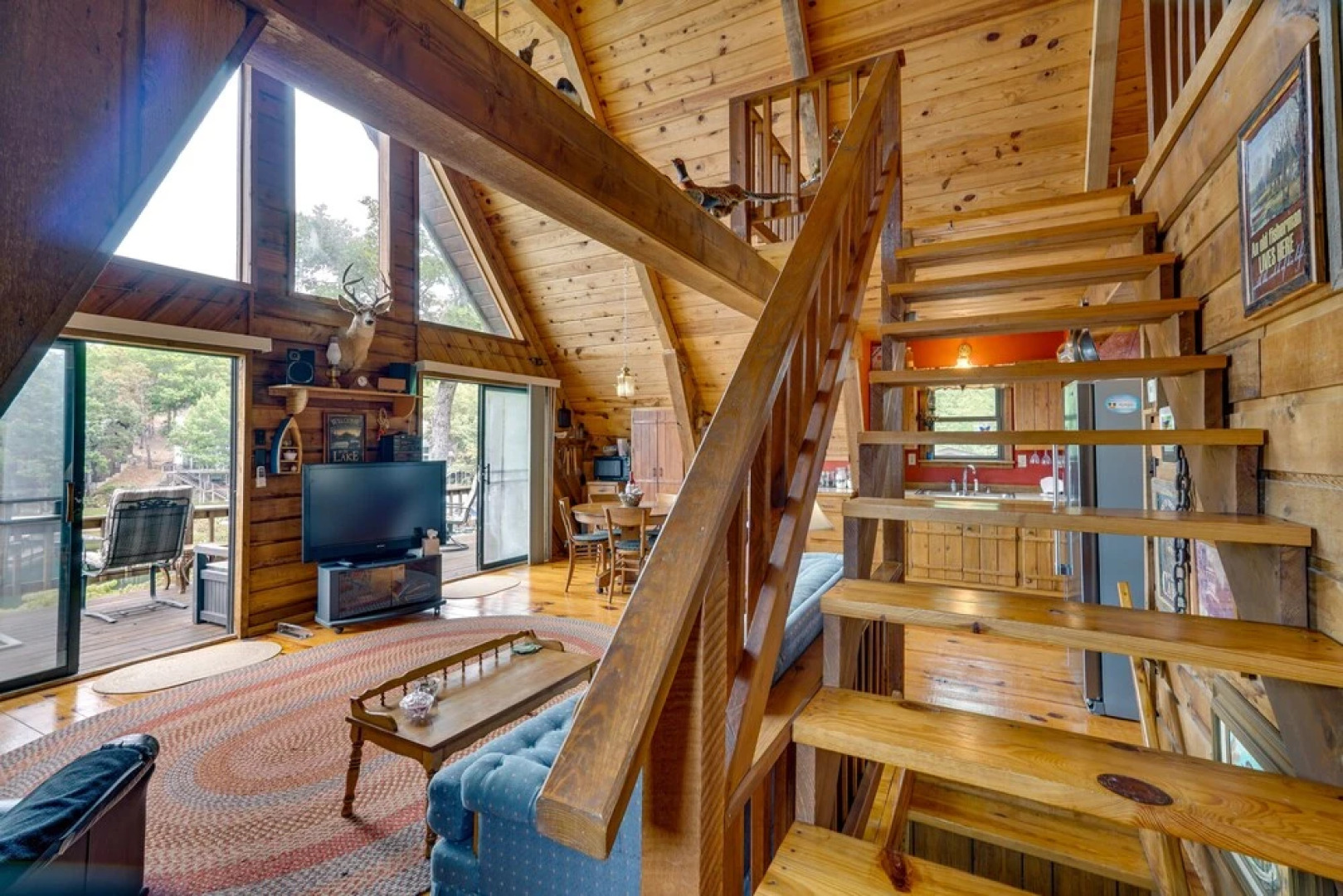 Lakefront Sunrise Beach Cabin w/ Private Dock!