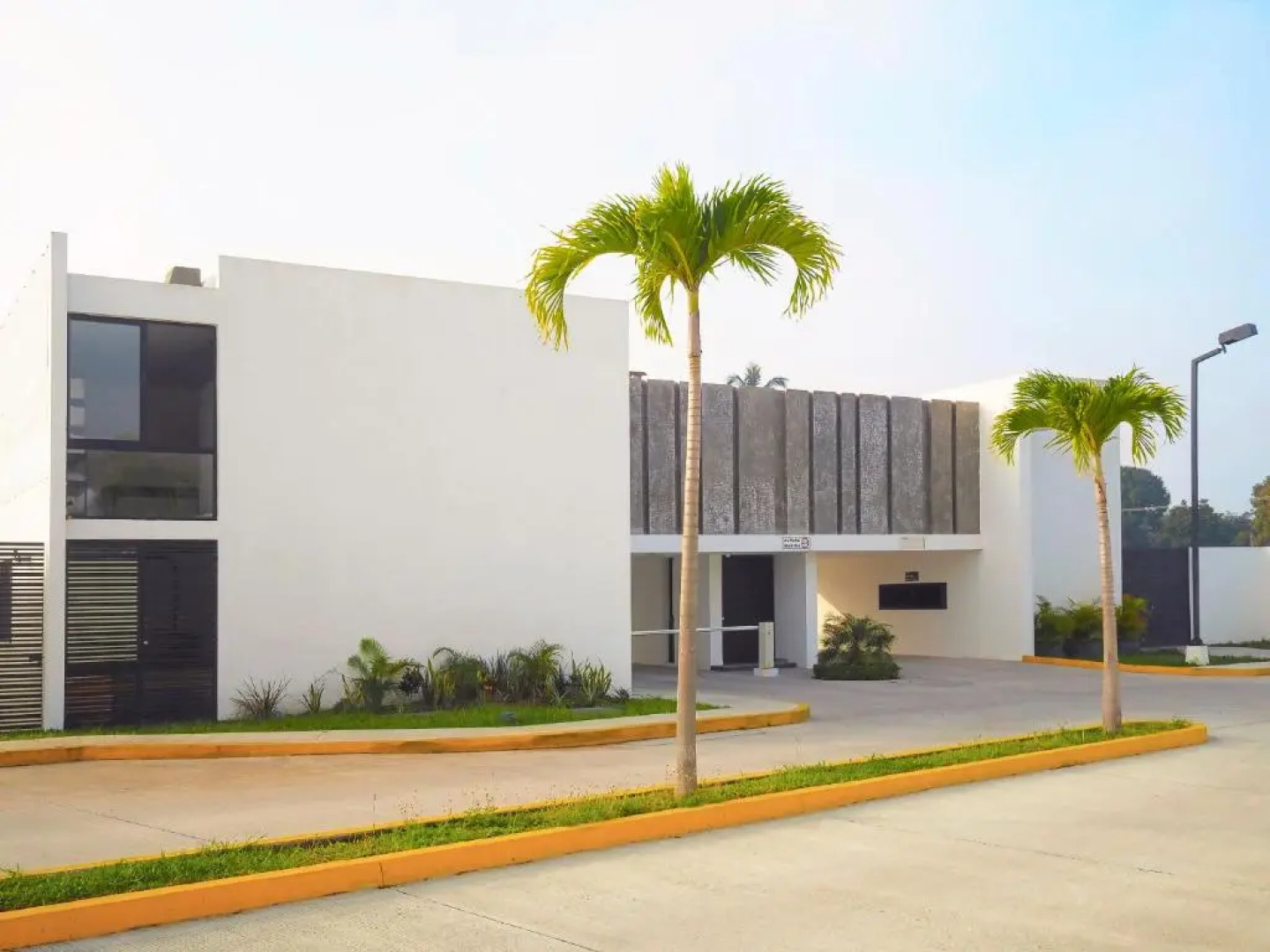 Hotel Peninsula Frontera