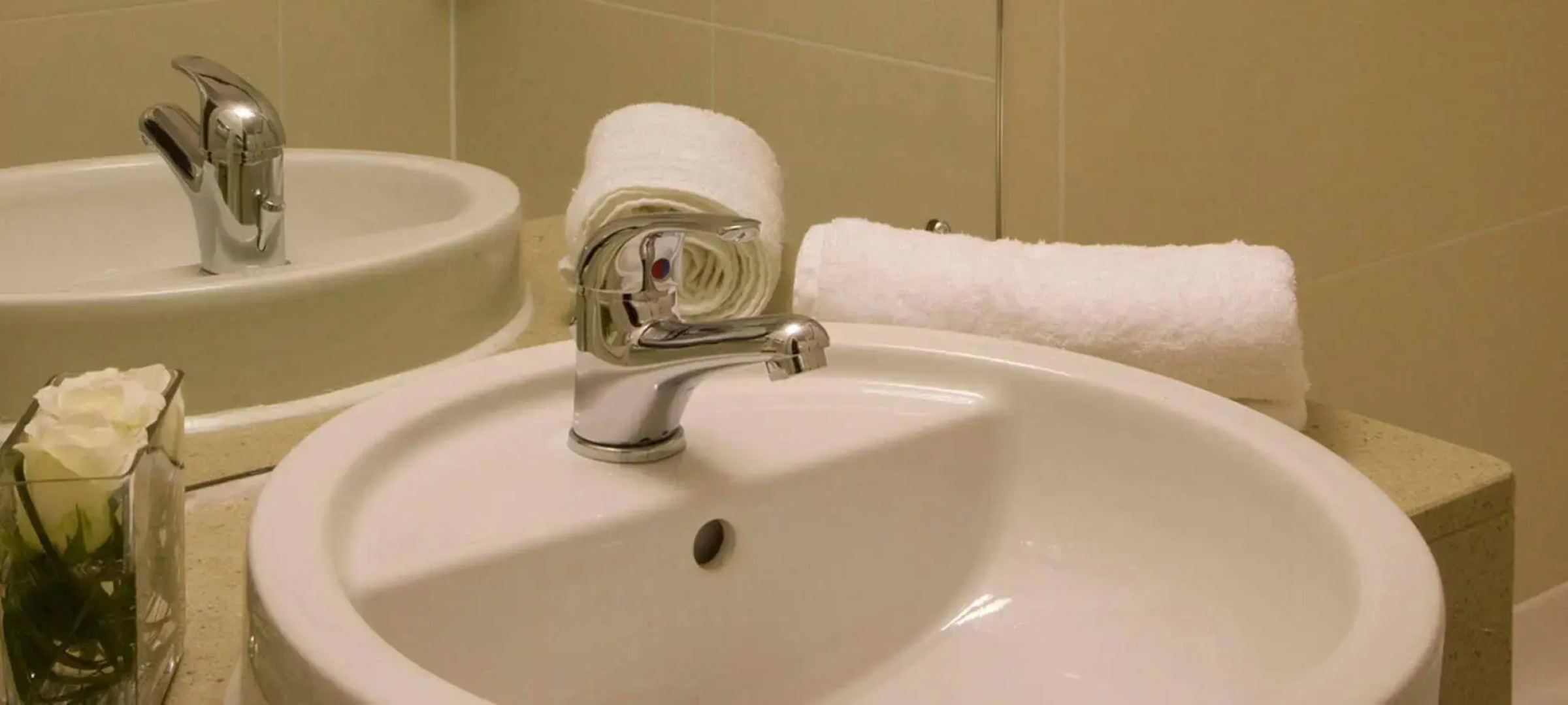 New Hotel & Apartment