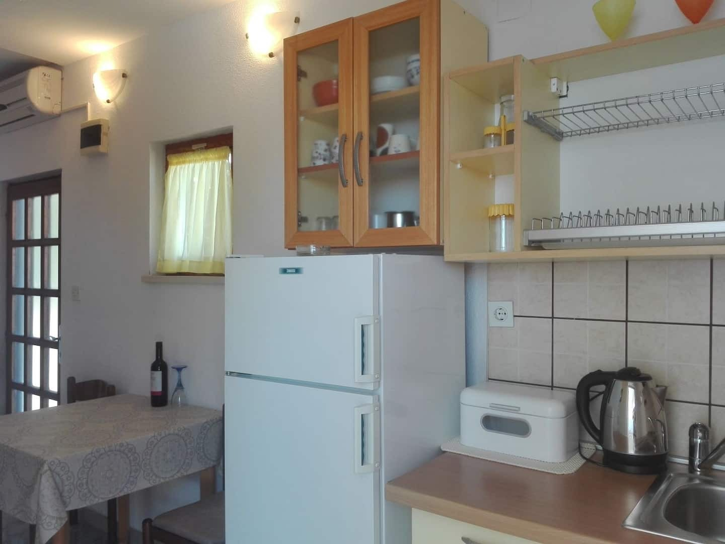 Apartment Soni - with barbecue; A1 Postira, Island Brac