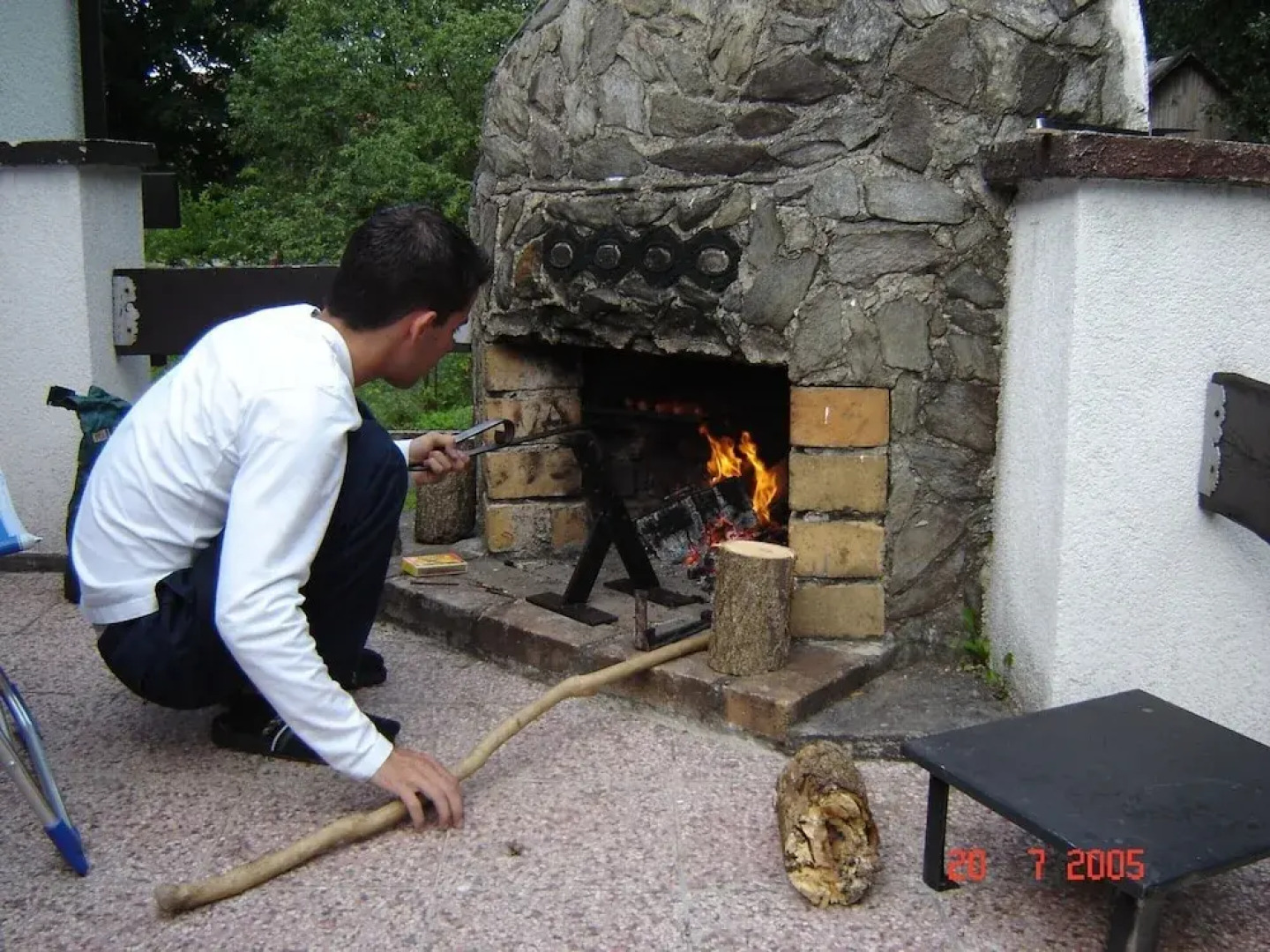 Serene Holiday Home in Mladé Buky with Private Pool and Trampoline