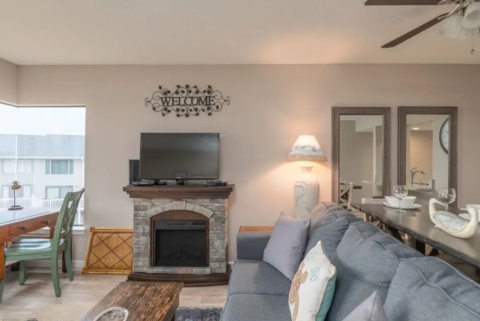 Harbor Island- Sea Haven