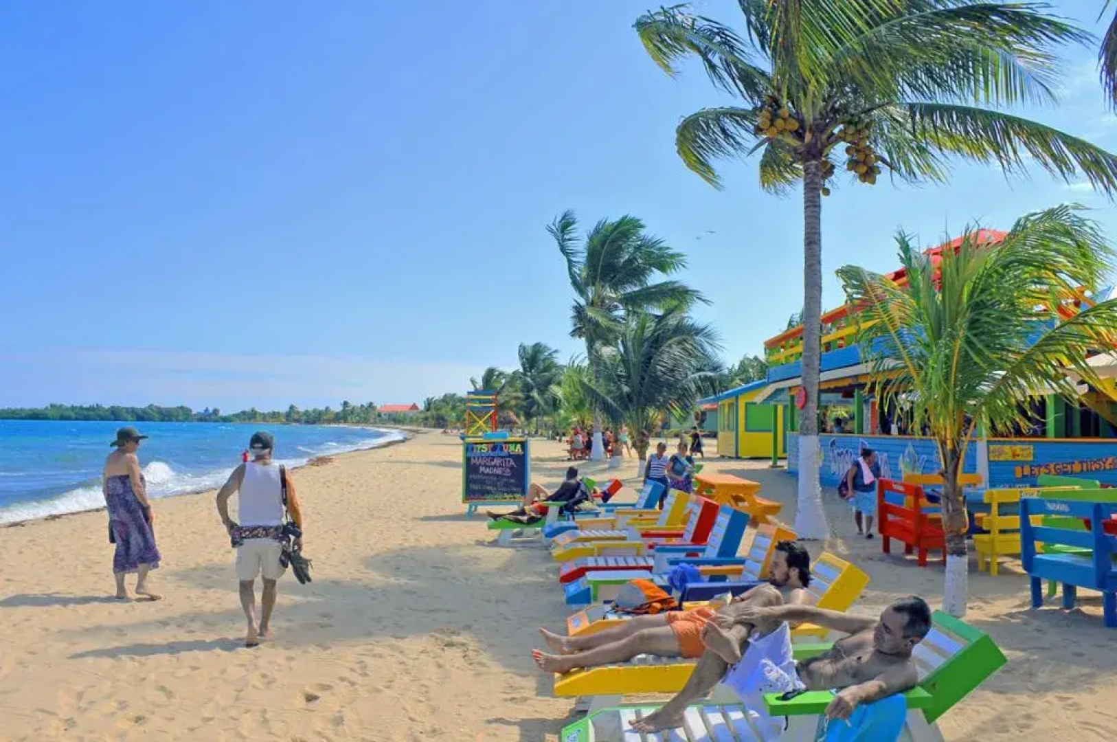 Placencia Villas