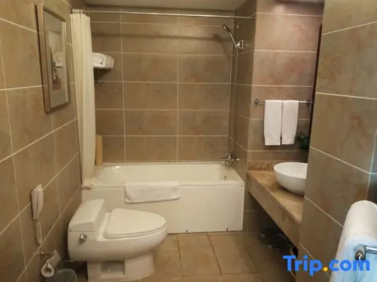 Grand-view International Hotel