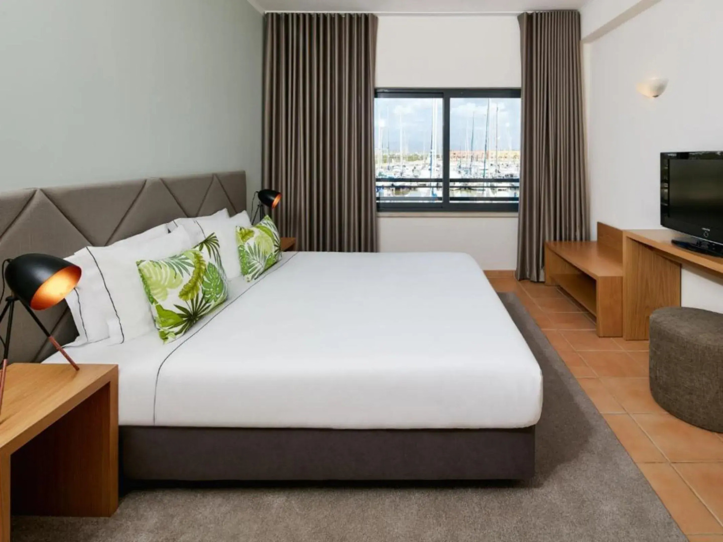 NH Marina Portimao Resort