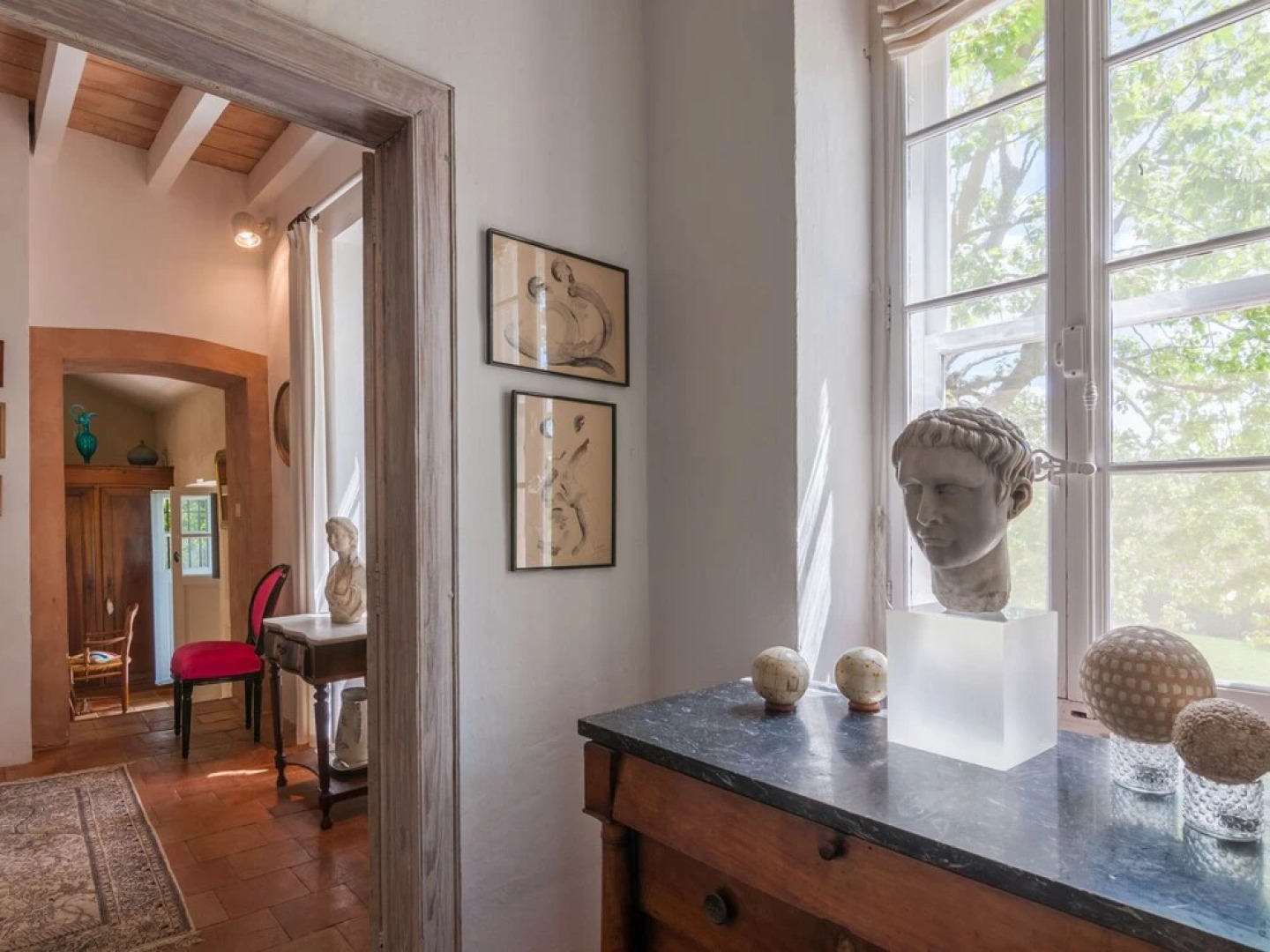 Fancy Villa With Artistic Interiors and Pool in Paradou