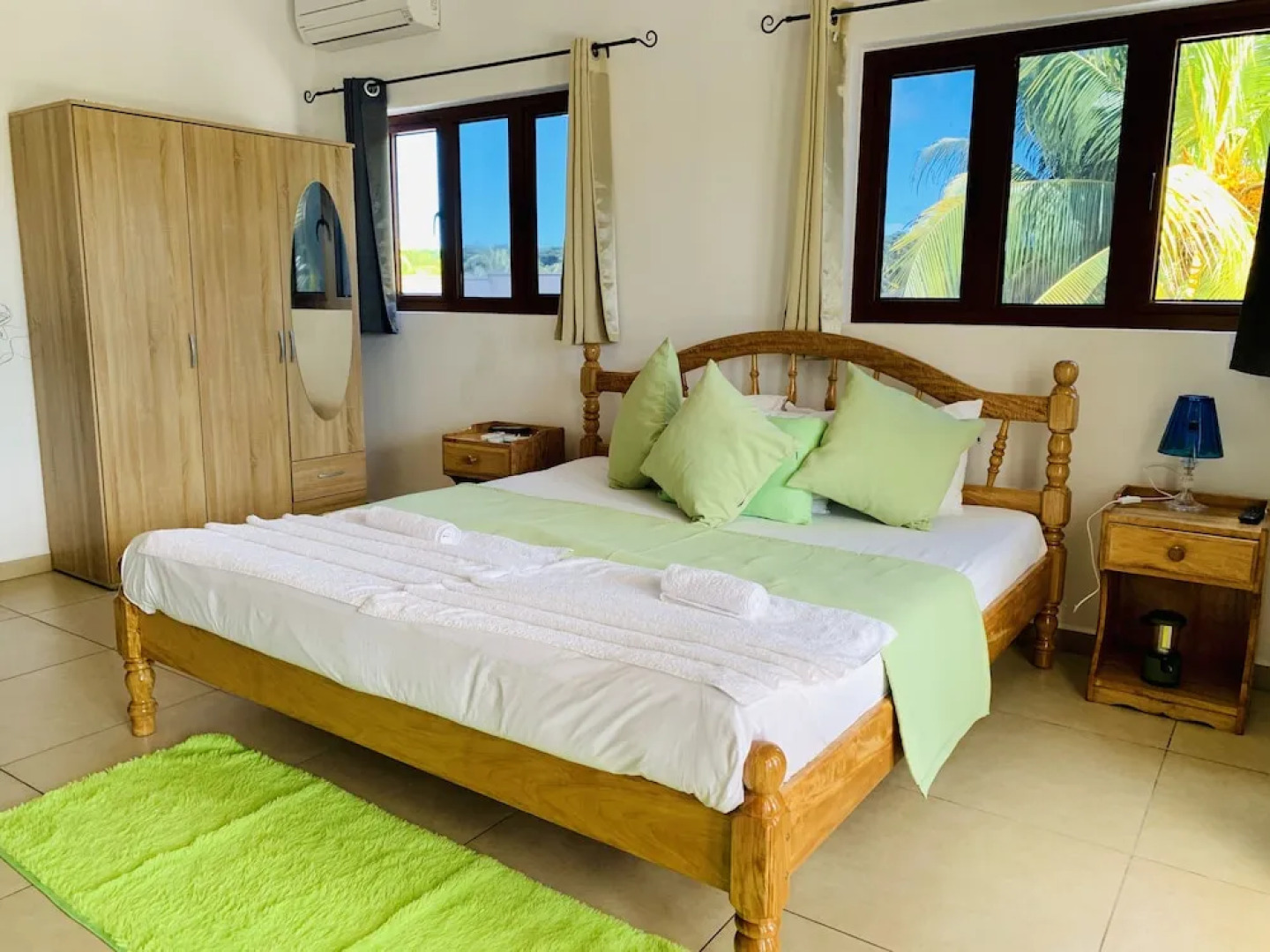 Hyde-Tide Apartments