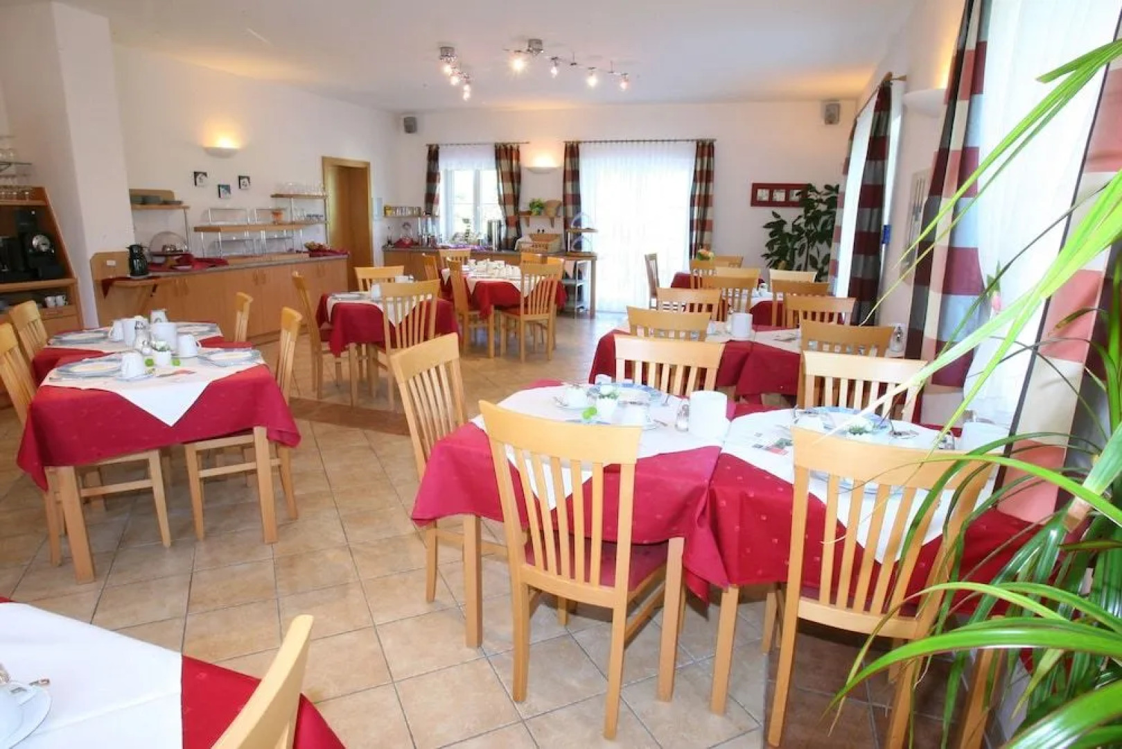 Hotel Oasis Loipersdorf