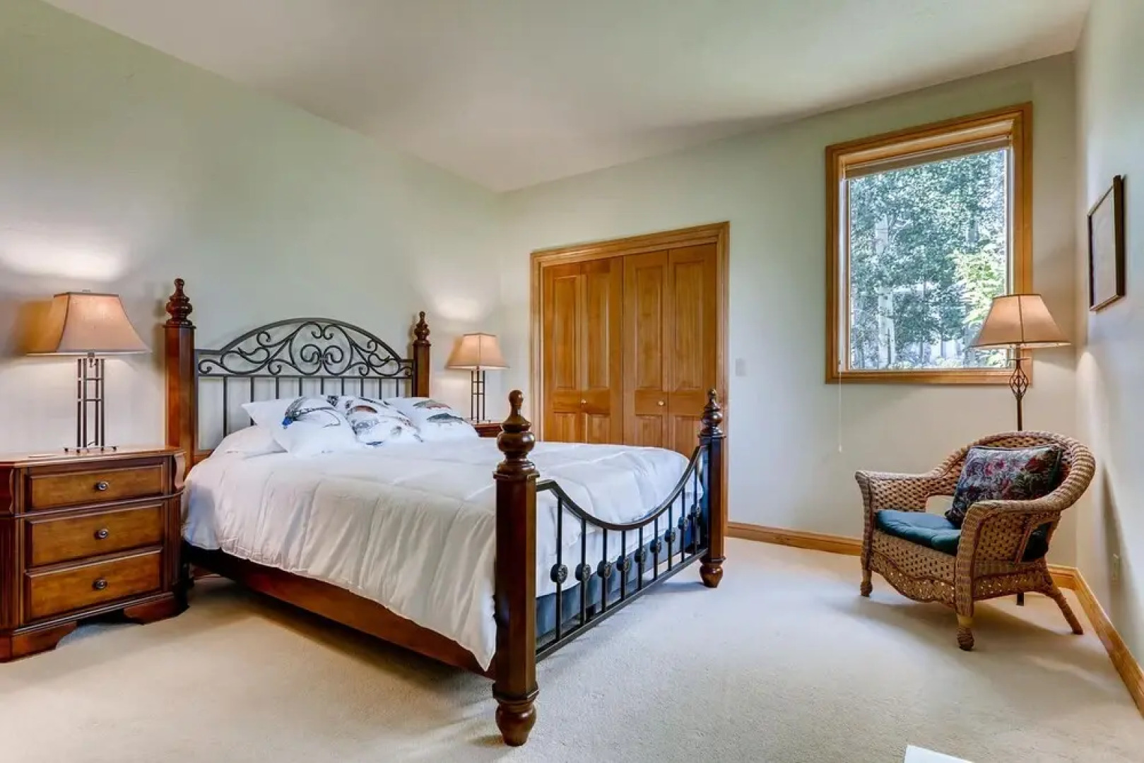 1811 Falcon Drive by Book by Owner