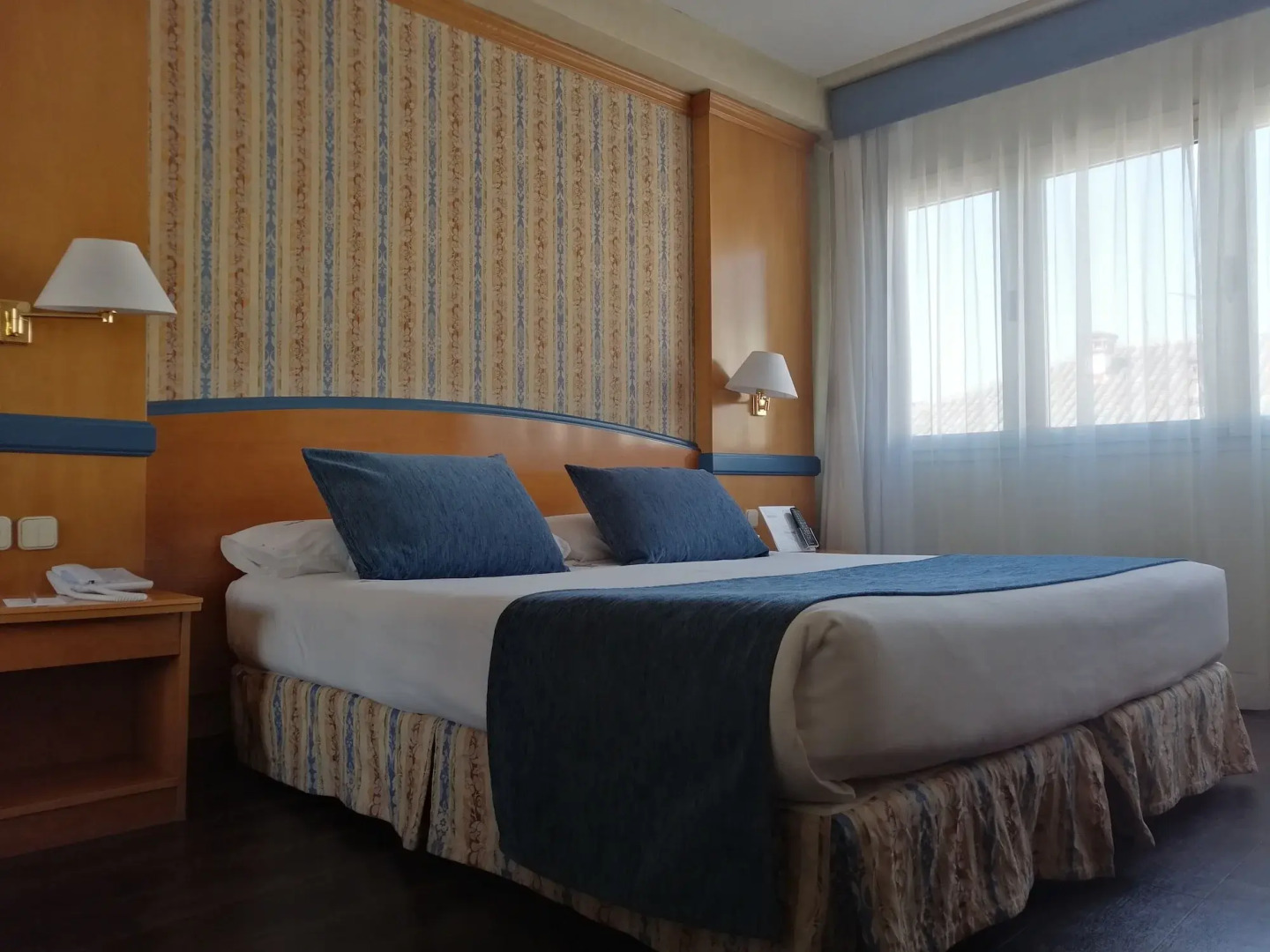 Отель Gran Versalles