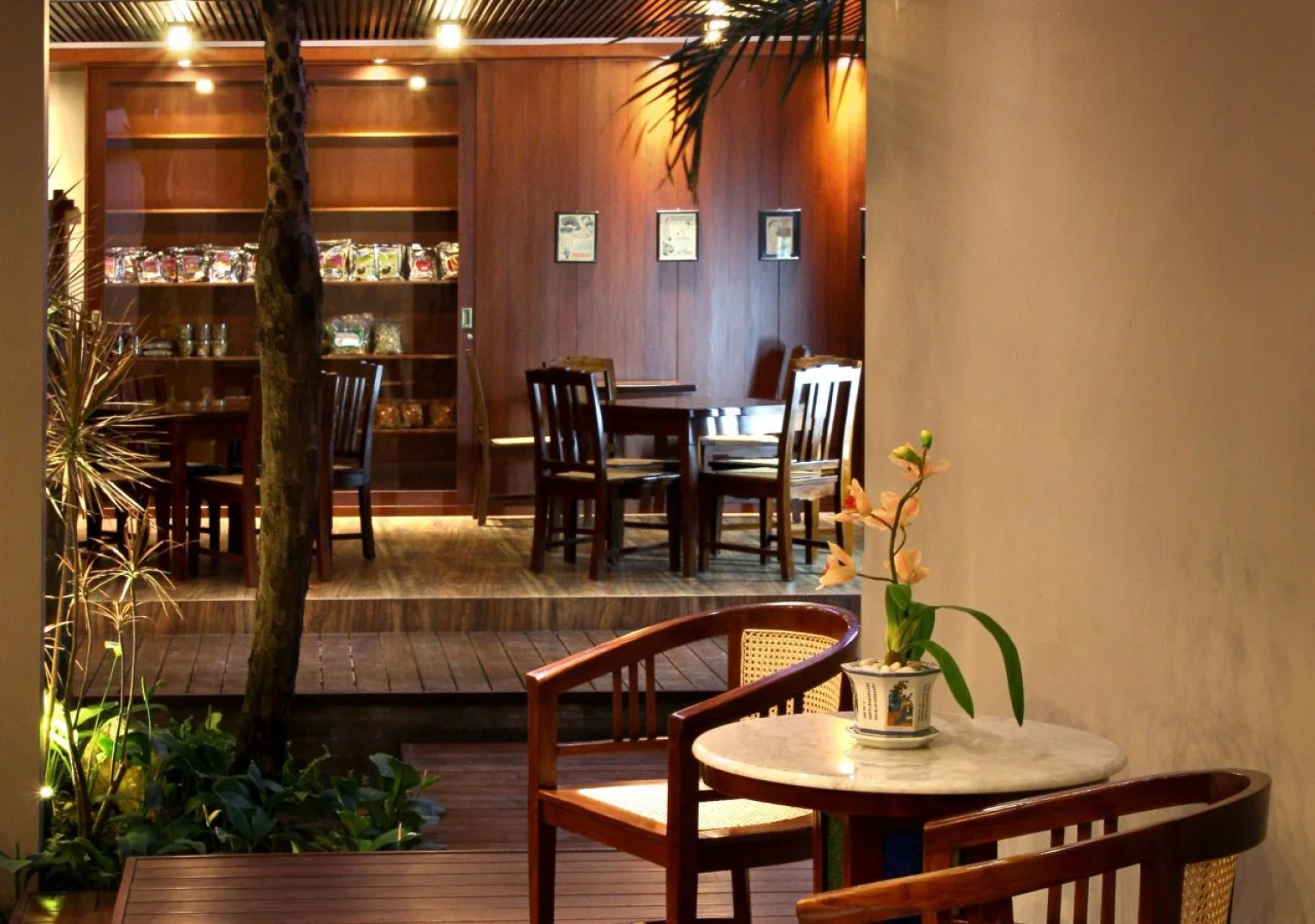 COZY Boutique Guest House