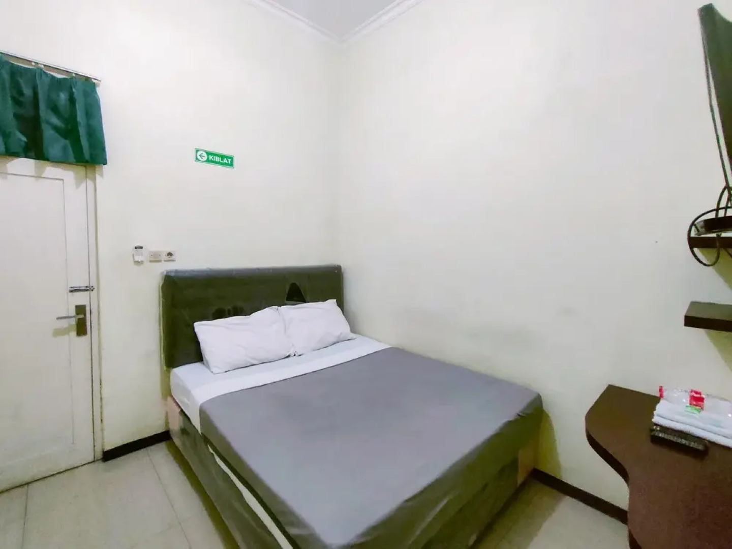 Djati Homestay Redpartner near Gor Djarum Kudus