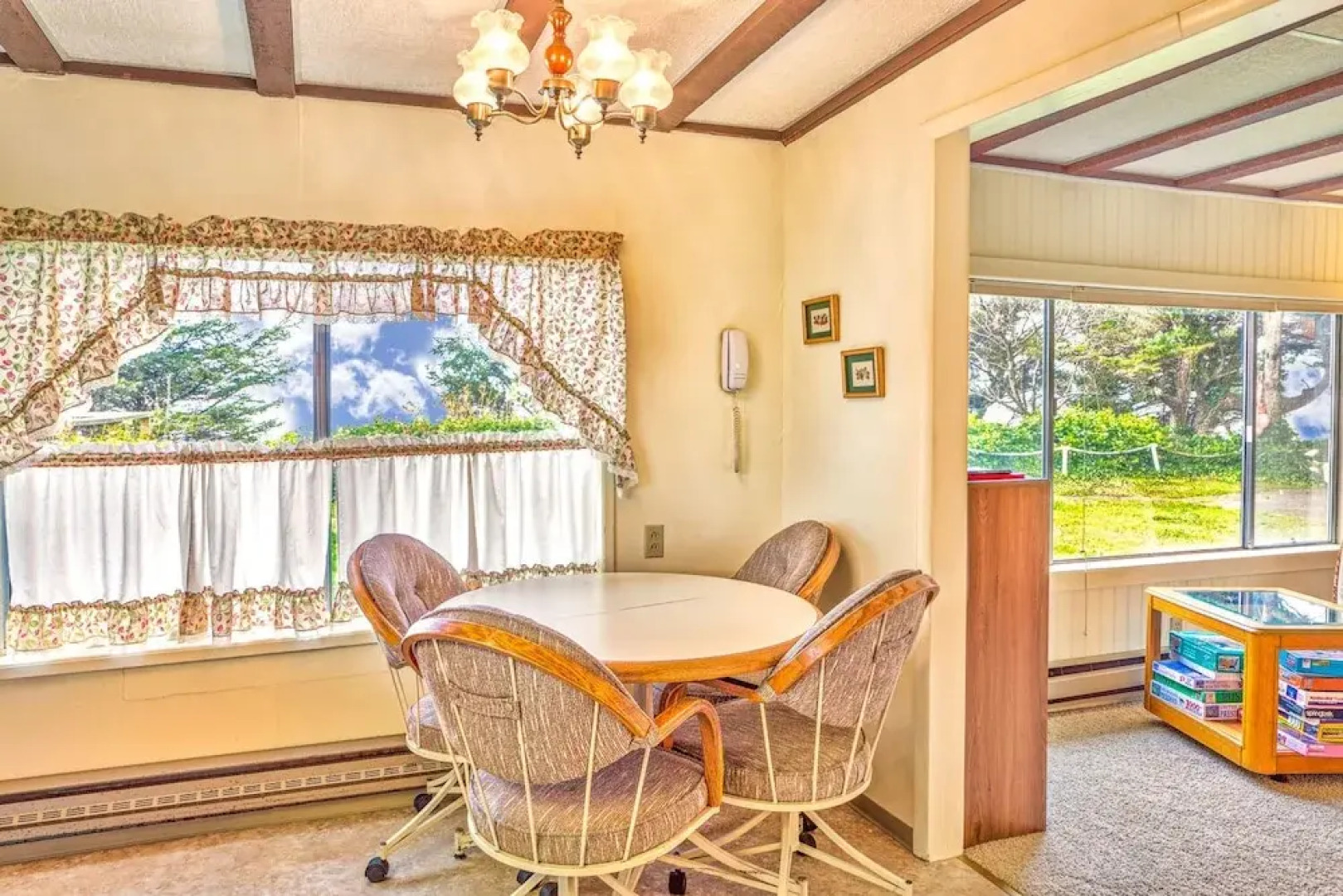 The Searise Cottage in Hoquiam