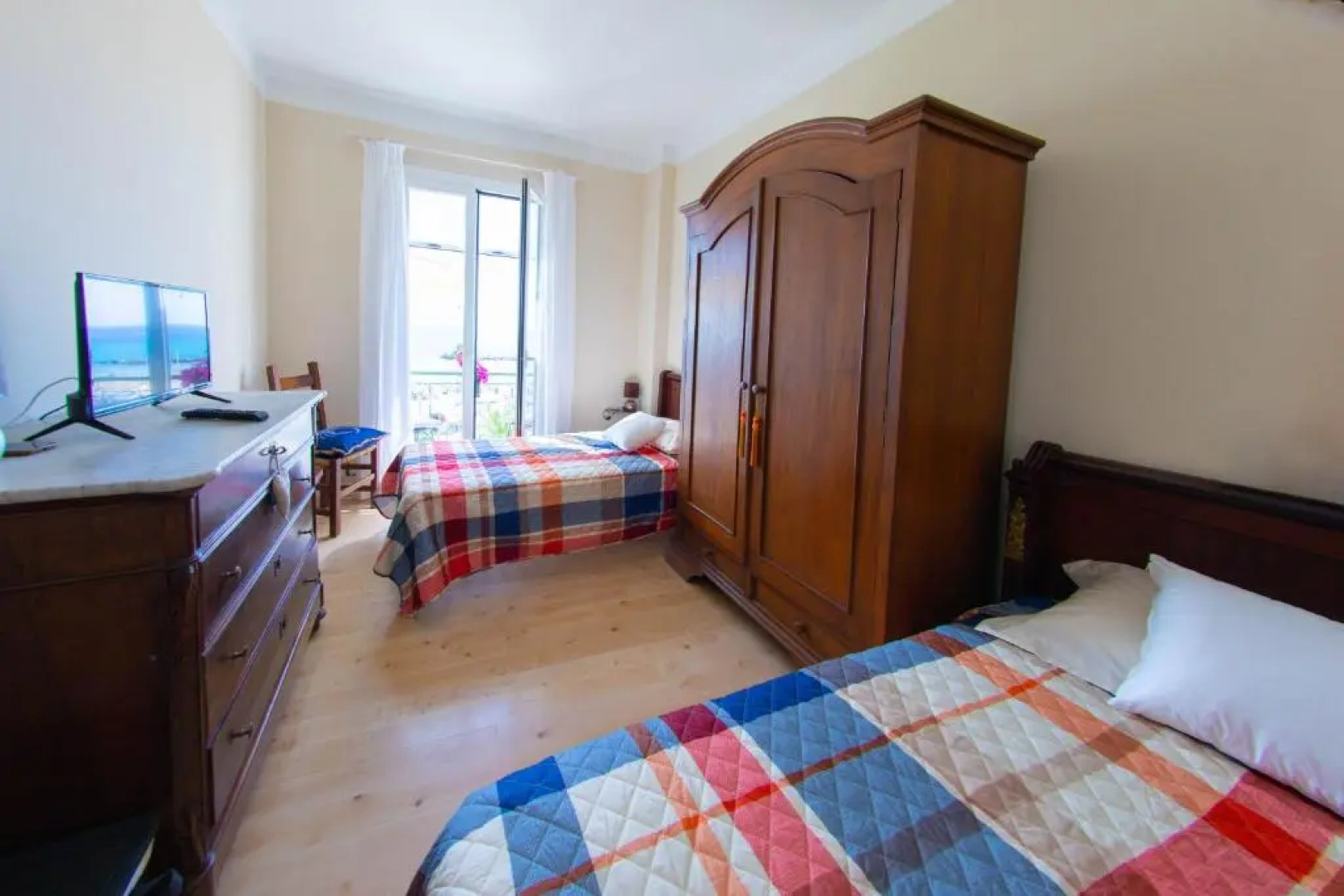 H11 Sea Under the House - Arma di Taggia - Liguria