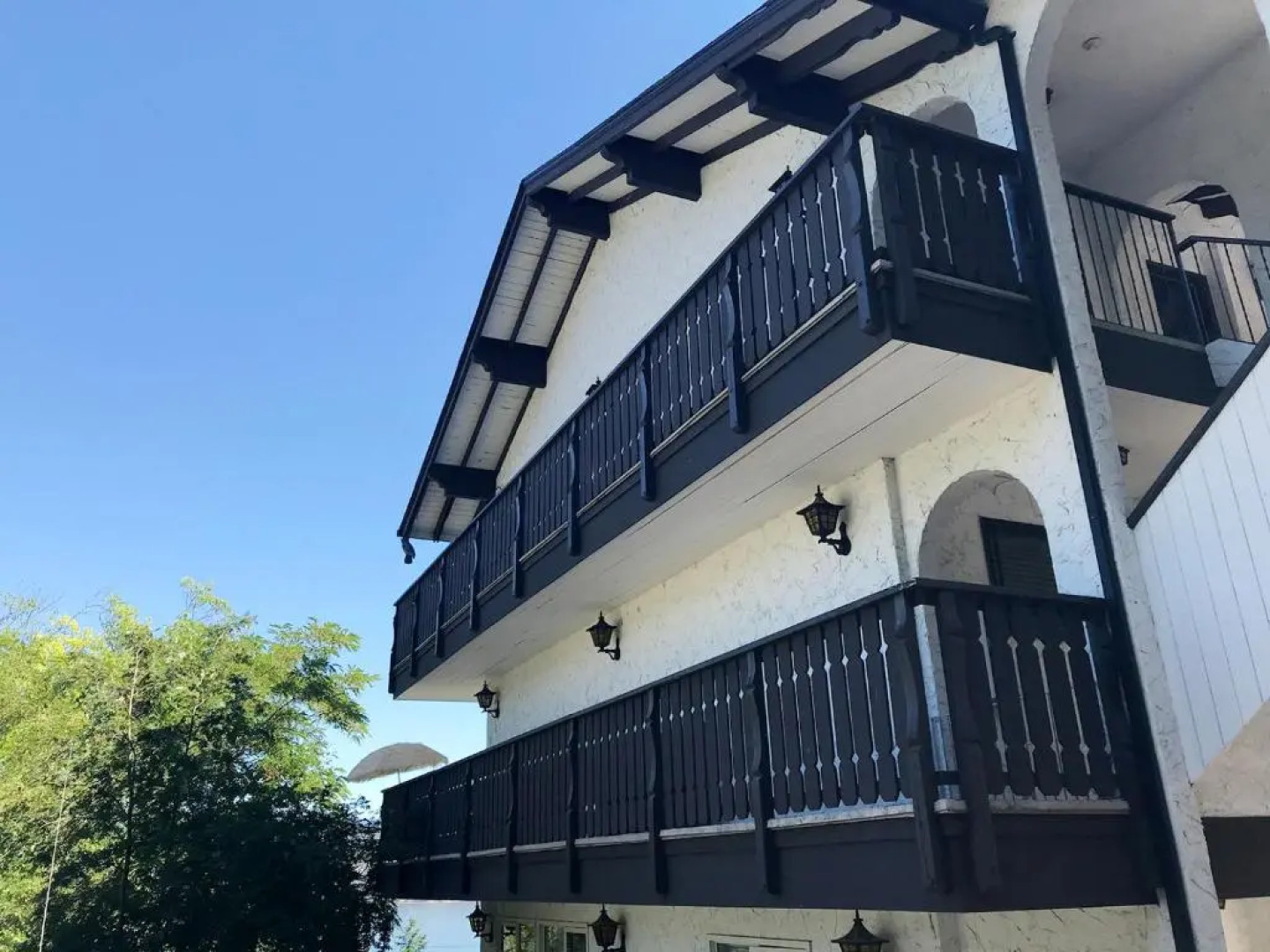 Lake Okanagan Resort