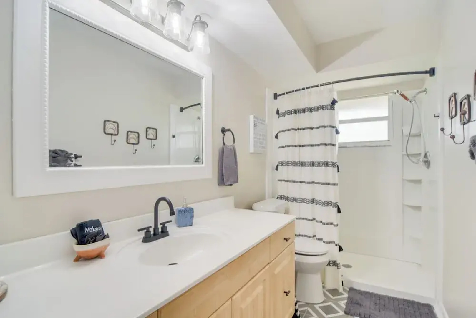 Largo Vacation Rental Home w/ Large Yard!