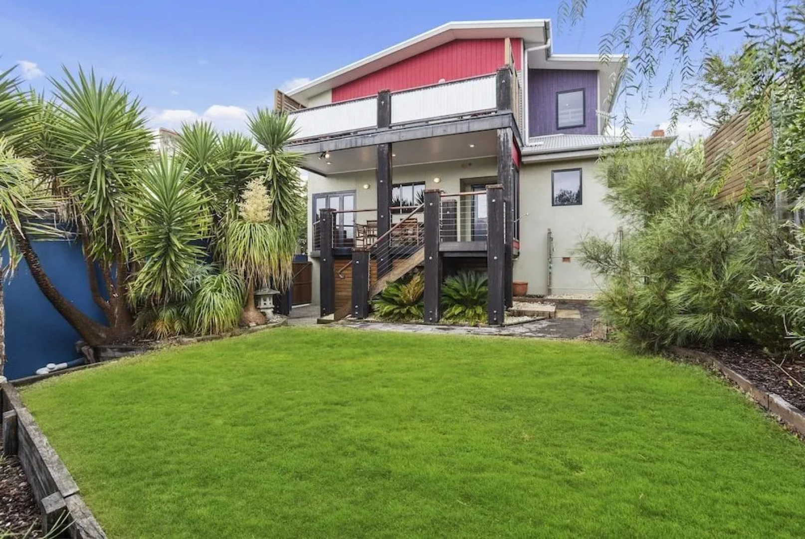 Ocean Views On Nicholson