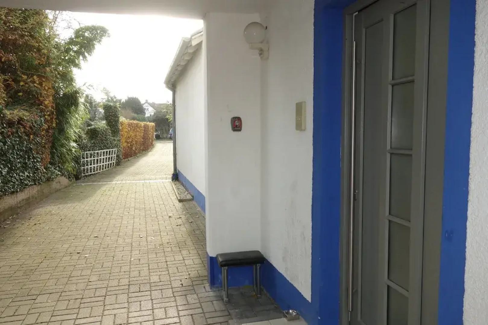 Tolstov-Hotels Large 3 Room Apartment with Garden