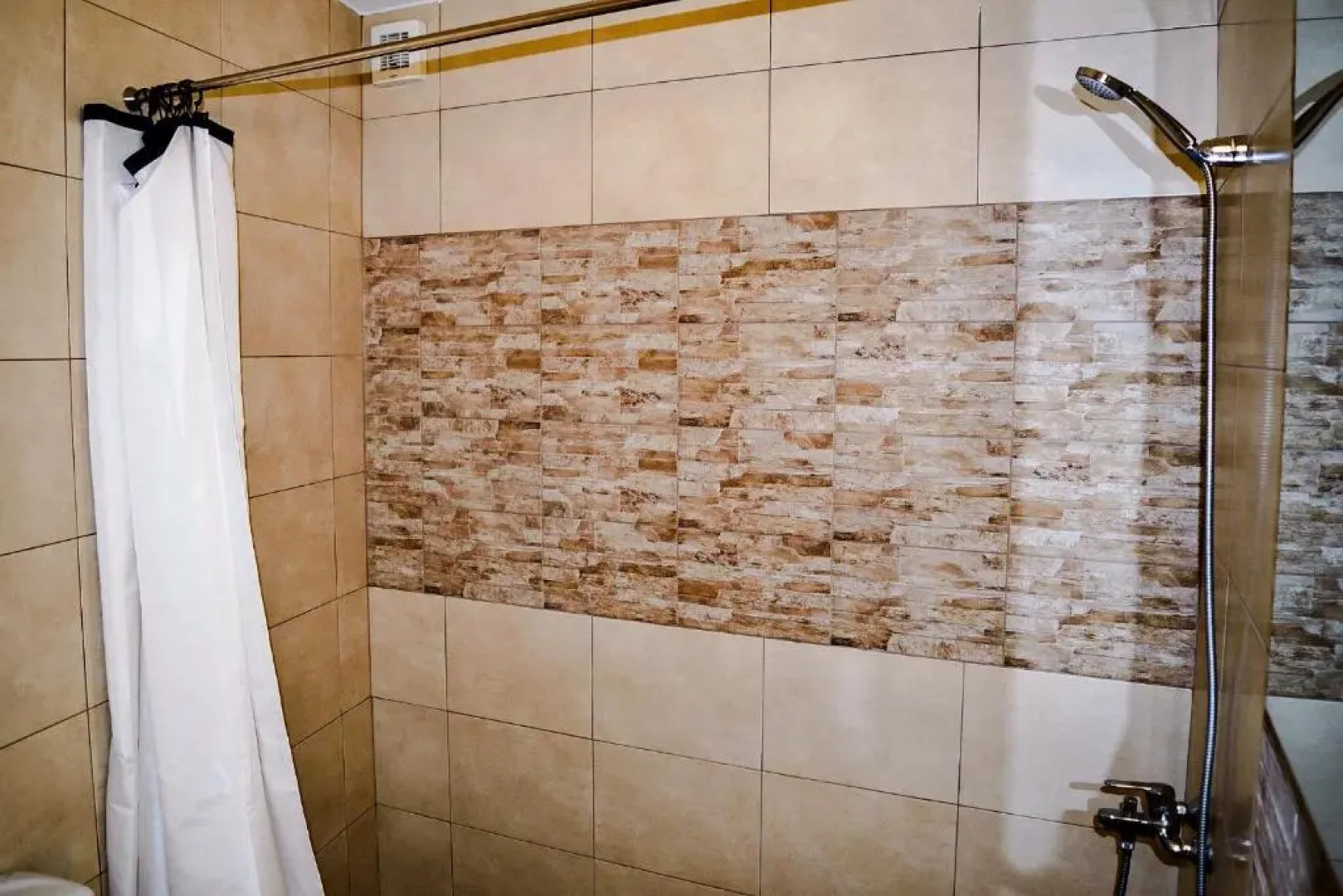 Orion Residence Mani