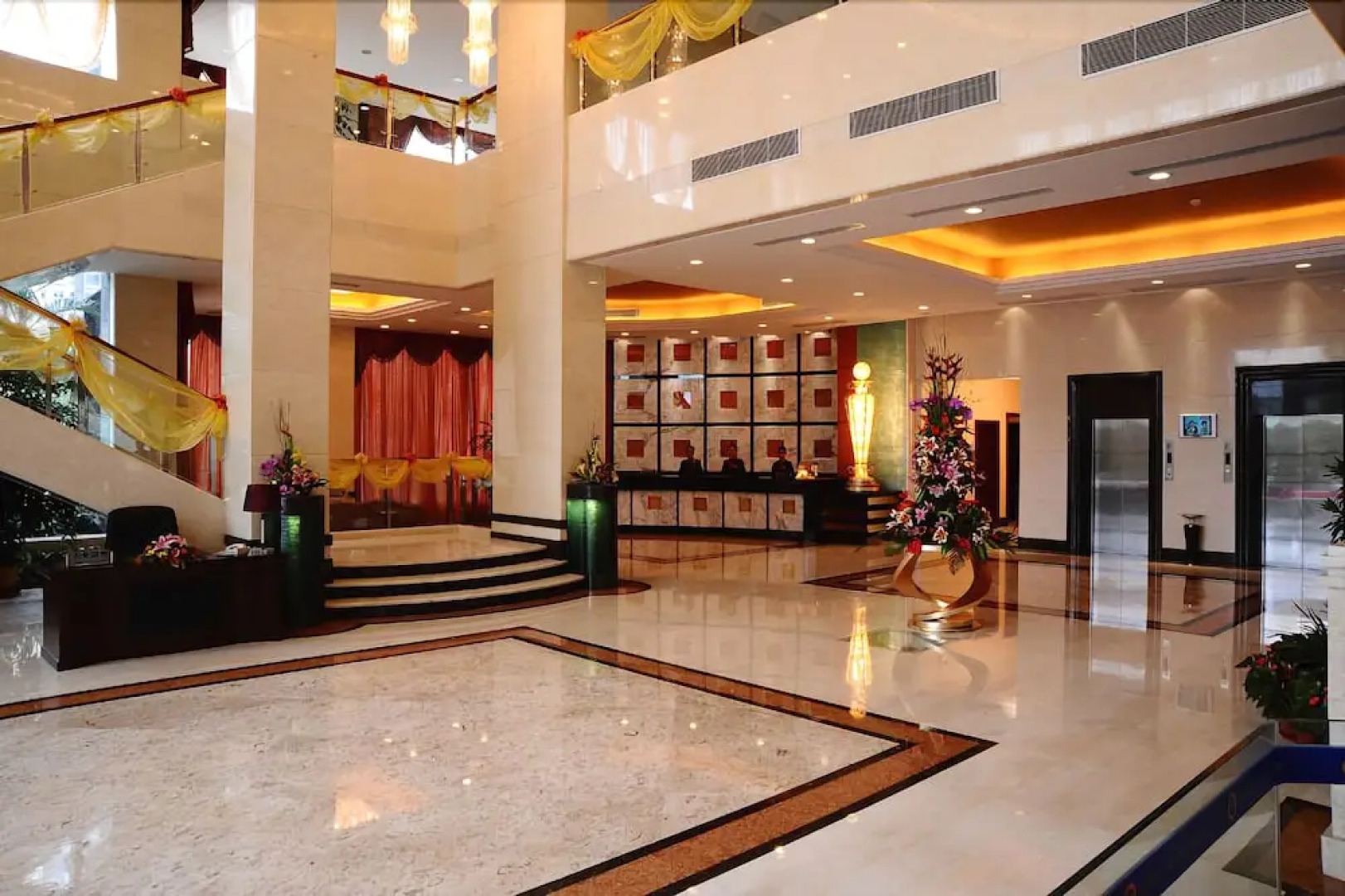 Foshan Friendly Holiday Hotel