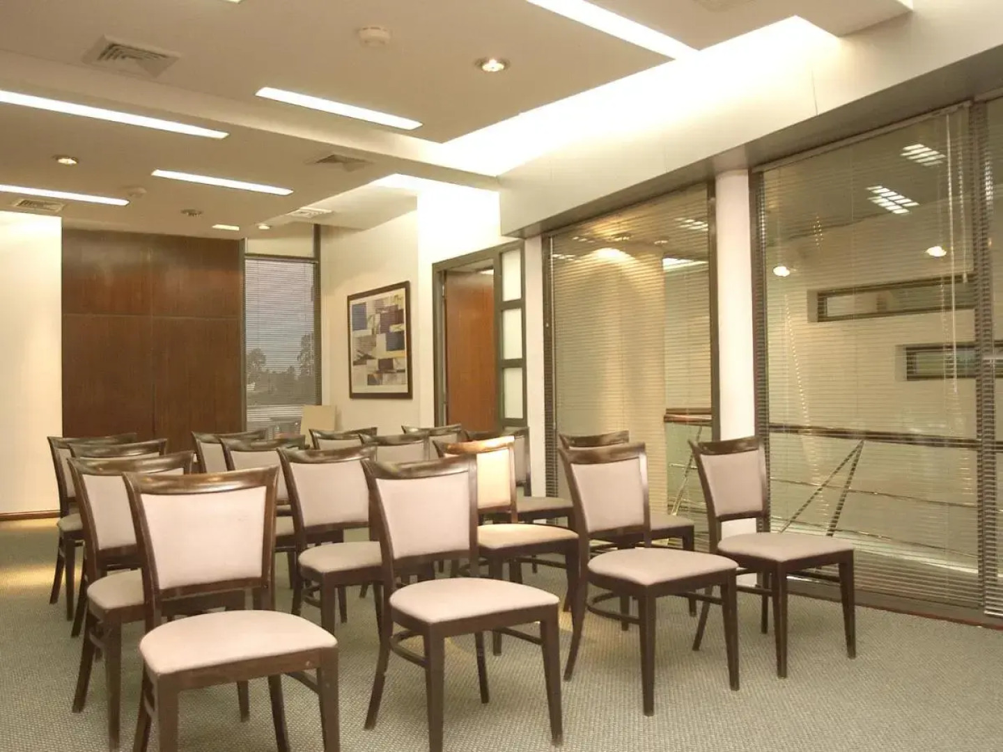 Camberland Resort And Suites Pilar