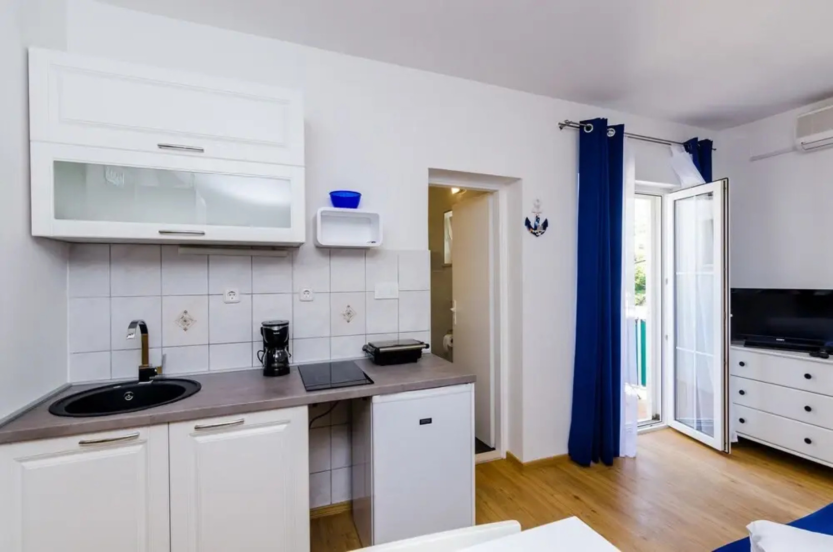 Apartments Orange Tree